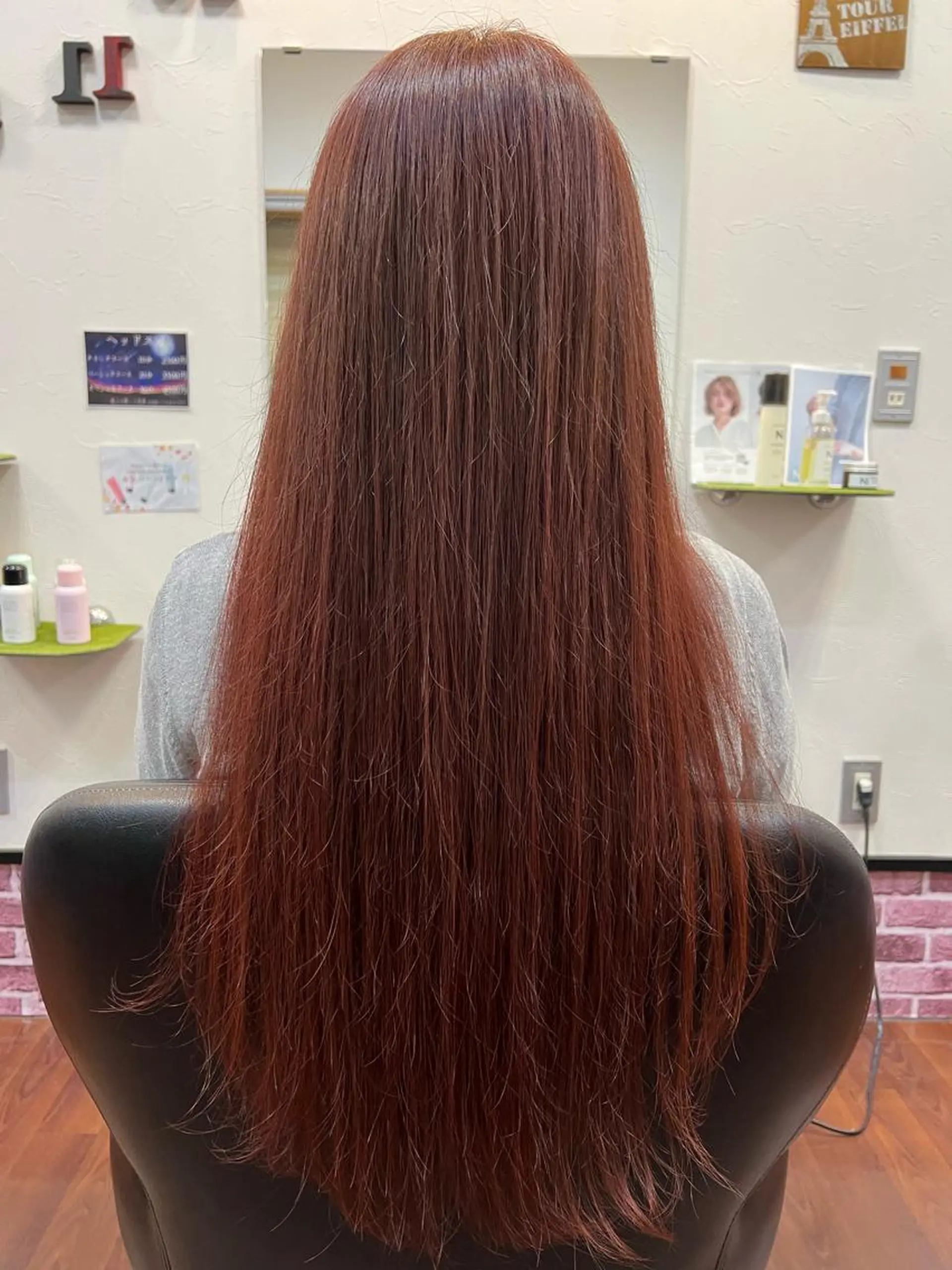 ロング カラー 亀田 未有のヘアスタイル