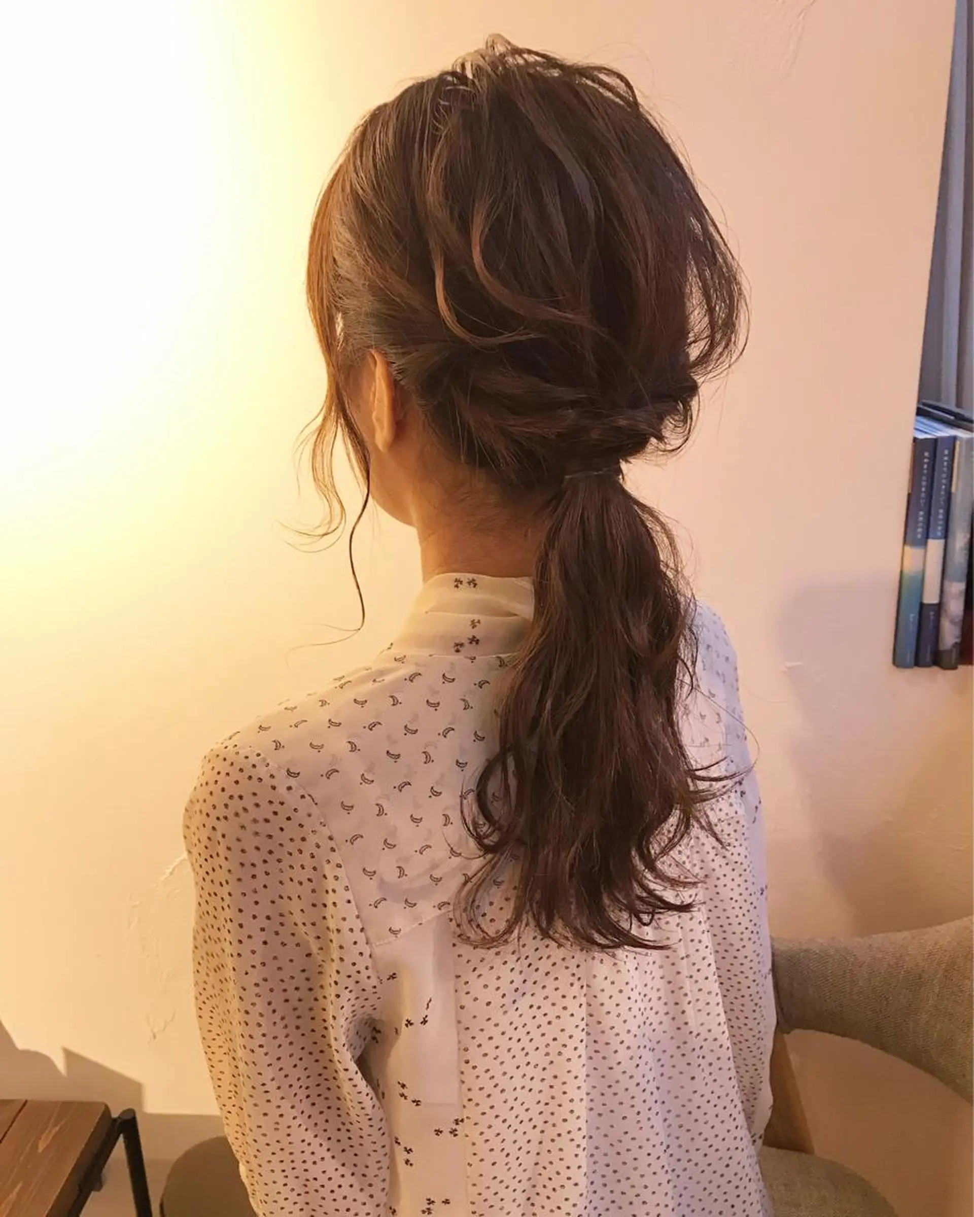 セミロング カラー ヘアアレンジ ブラウンカラー 簡単アレンジ 眉毛ワックス konomiの眉毛・アイブロウイメージ