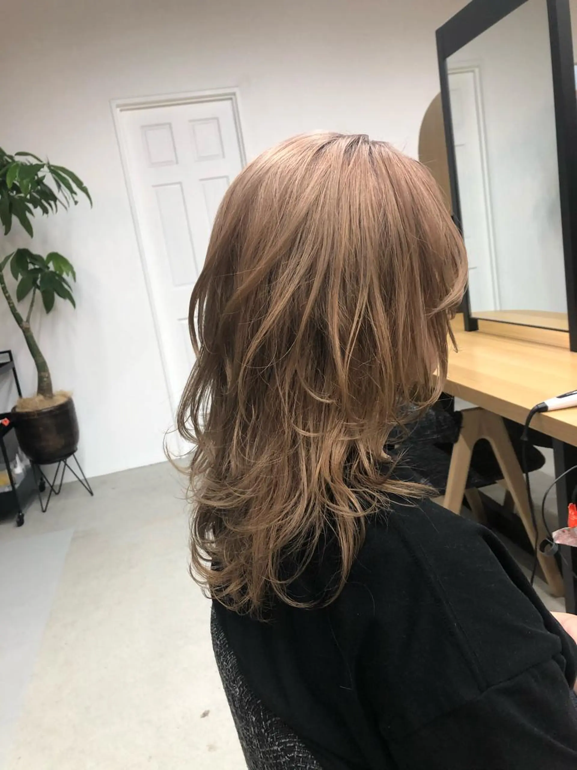 セミロング カラー レイヤーカット クドウレイ fifth渋谷のヘアスタイル