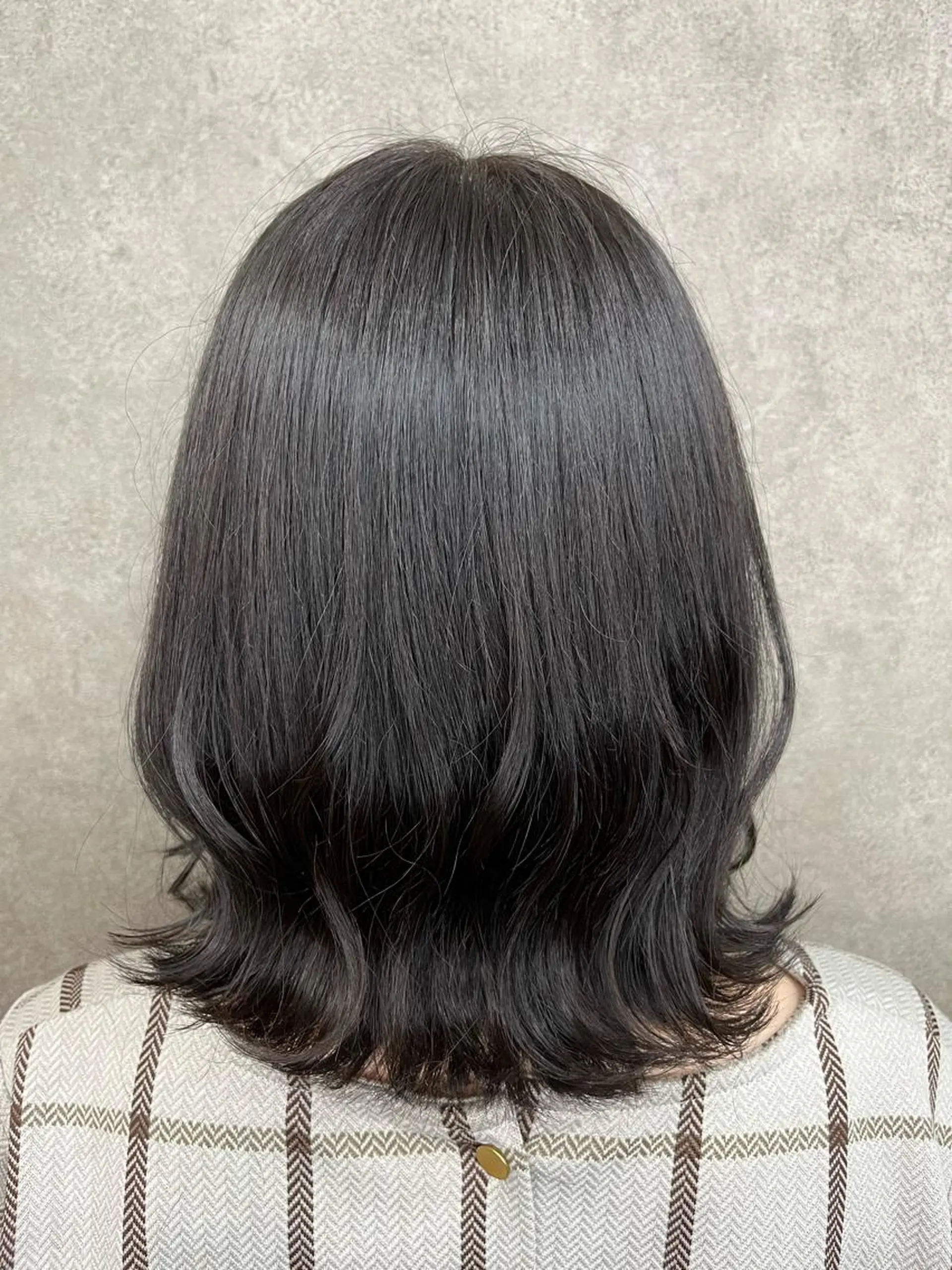 ショート カラー 透明感カラー 山口 詩織のヘアスタイル