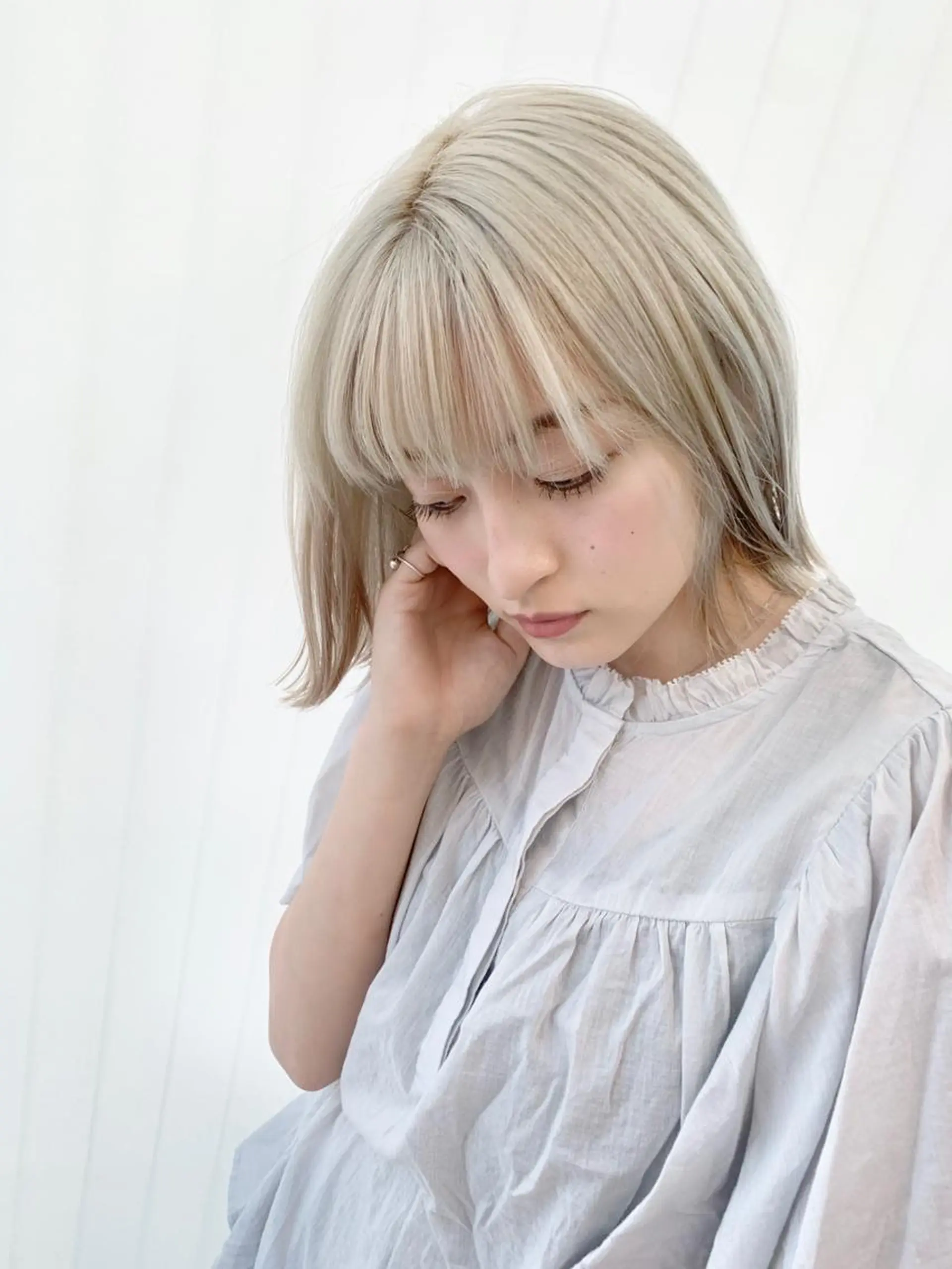 カラー ベージュカラー ブリーチ ブロンド ケアブリーチ ホワイトベージュ ヘッドスパ (女性限定)🍋モエのヘアスタイル