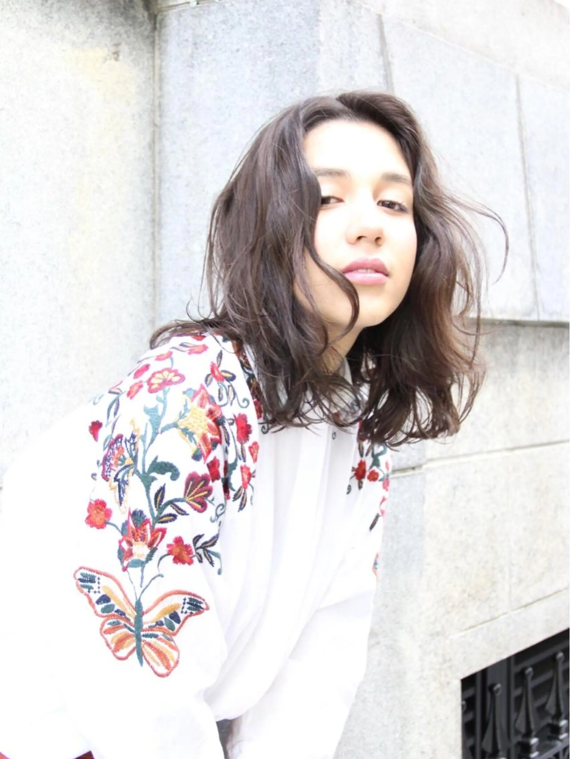 セミロング 似合わせ艶髪カラー ❤️ハダユミのヘアスタイル