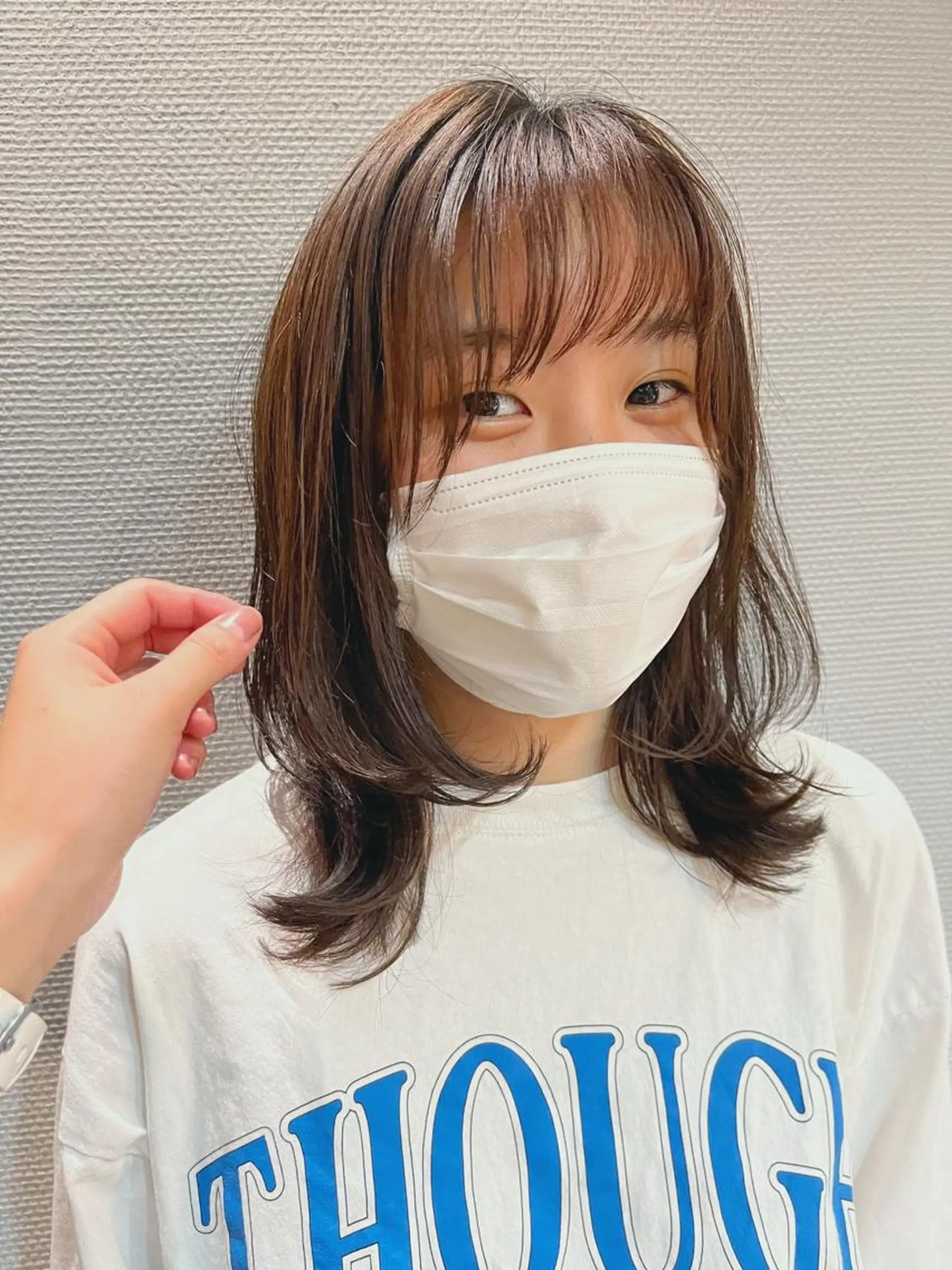 ミディアム レイヤーカット かわい りほのヘアスタイル