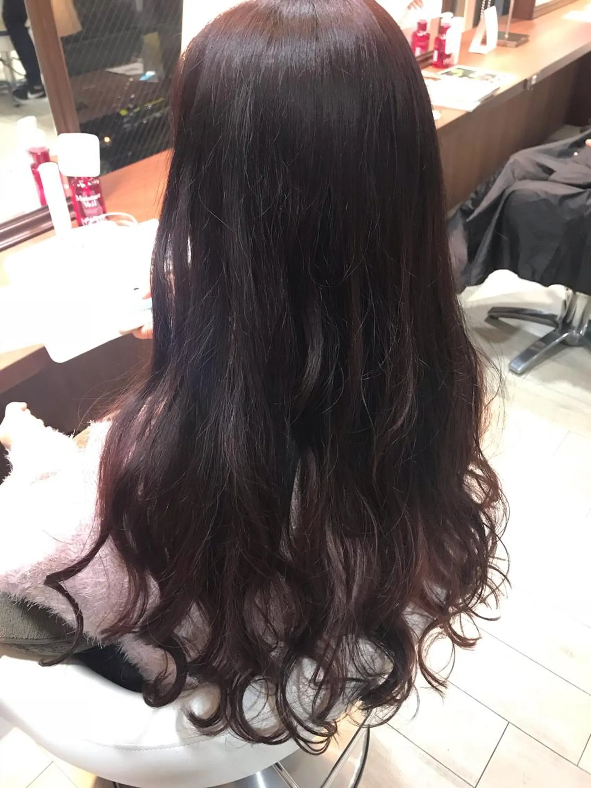 ロング カラー 一ノ瀬 蘭のヘアスタイル