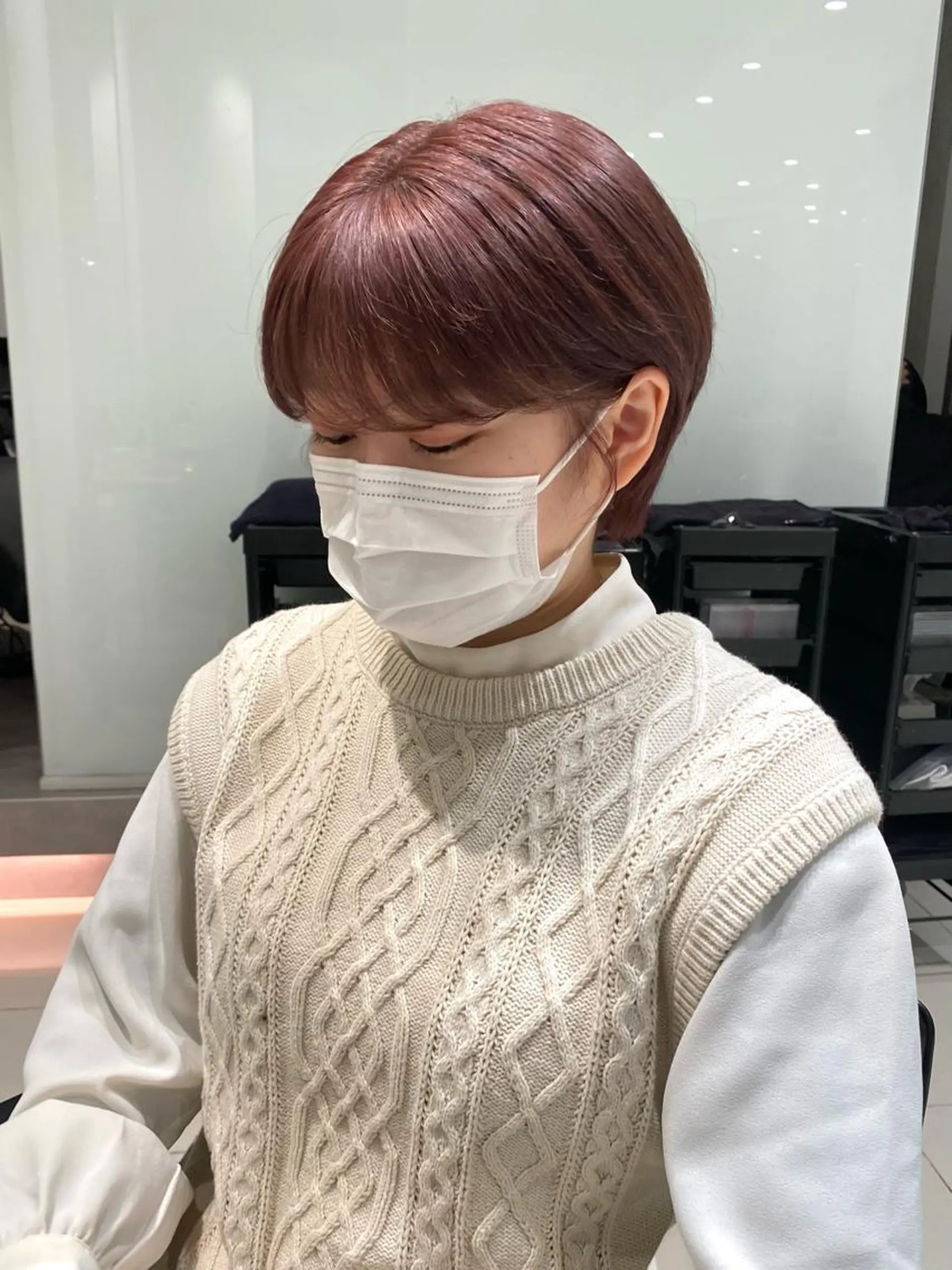 ショート カラー ベージュカラー ブリーチ ピンクカラー ピンクベージュ ヘアカラー 艶感/ナチュラル 🩵amiのヘアスタイル