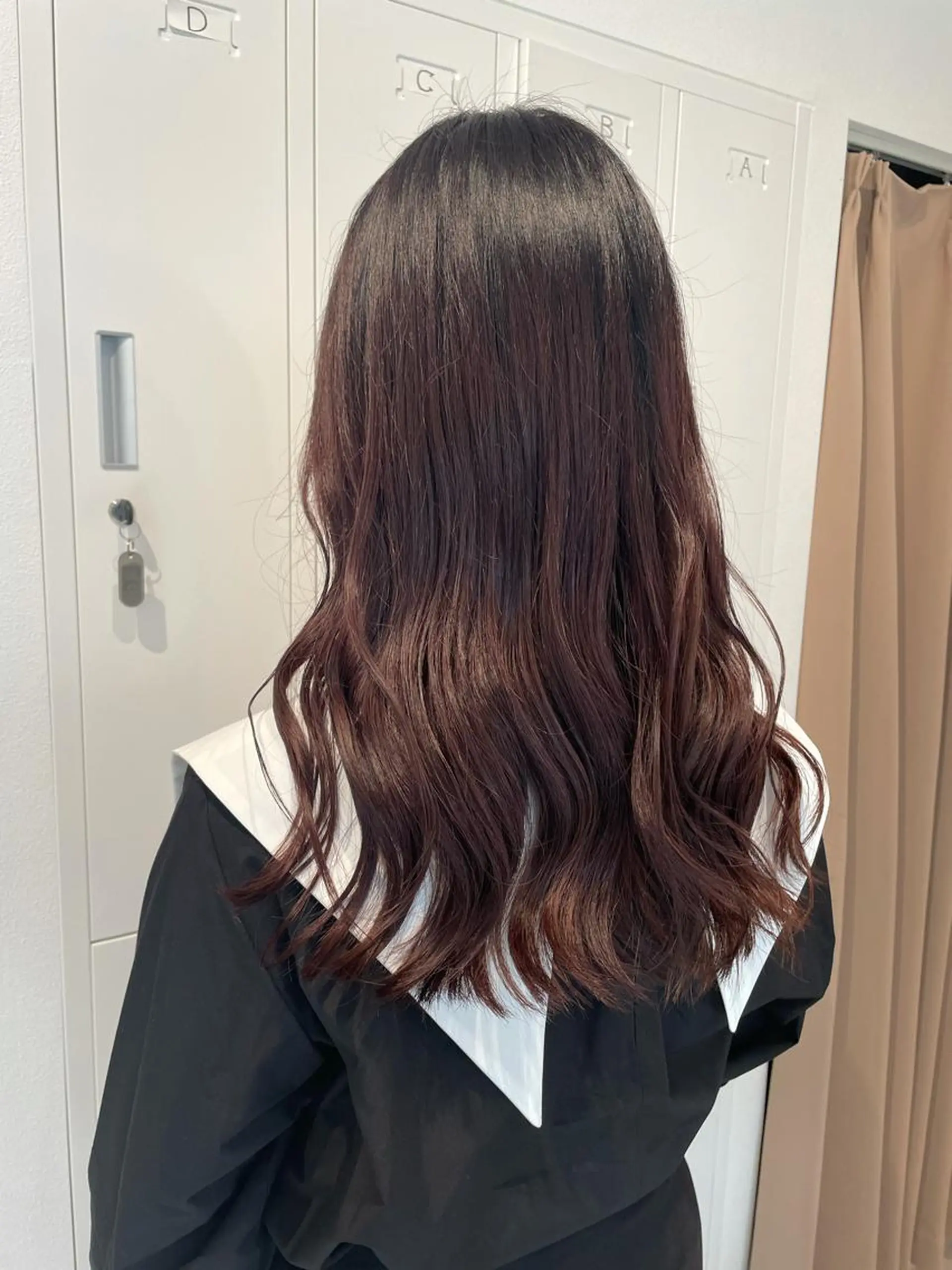ロング カラー ヘアセット 酒見 里奈のヘアスタイル