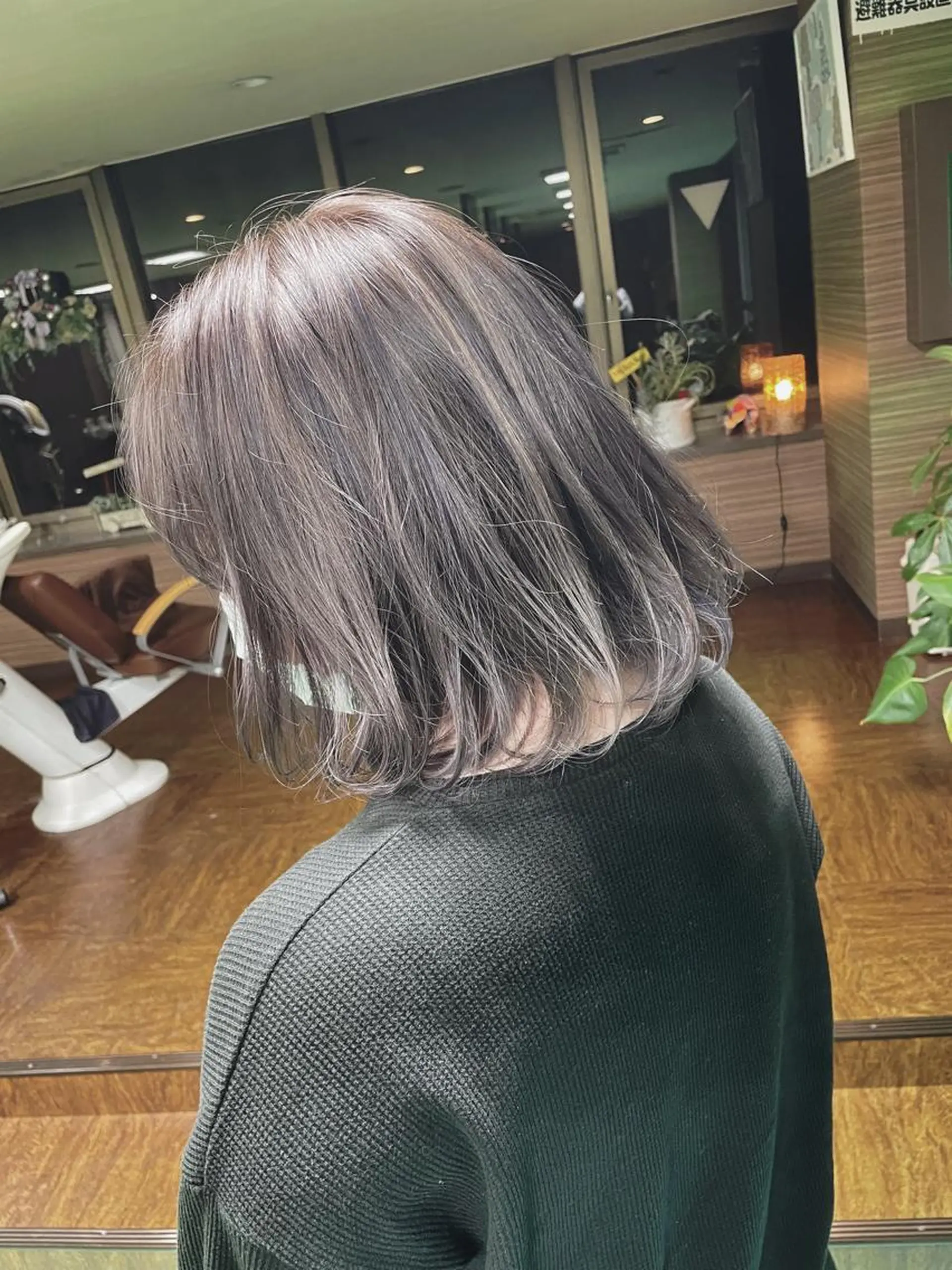 ショート カラー ハイライトカラー パープルカラー シルバー ハイライト ヘアカラー 土居 正季のヘアスタイル