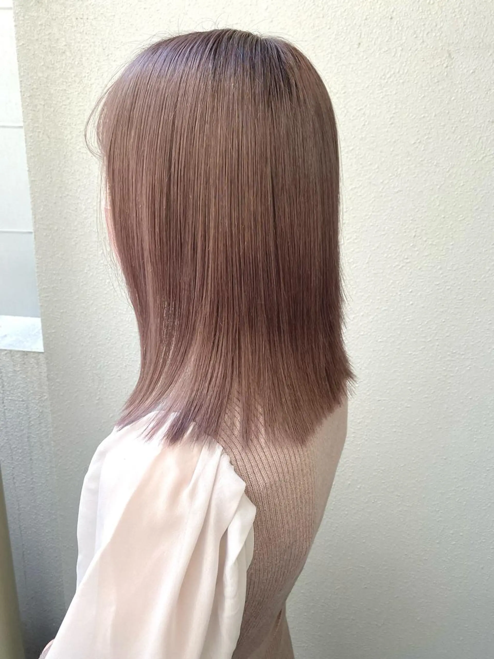 ミディアム カラー グレージュ ラベンダーカラー ラベンダーグレージュ ラベンダーグレー 遠藤沙也加 /レイヤーカットのヘアスタイル