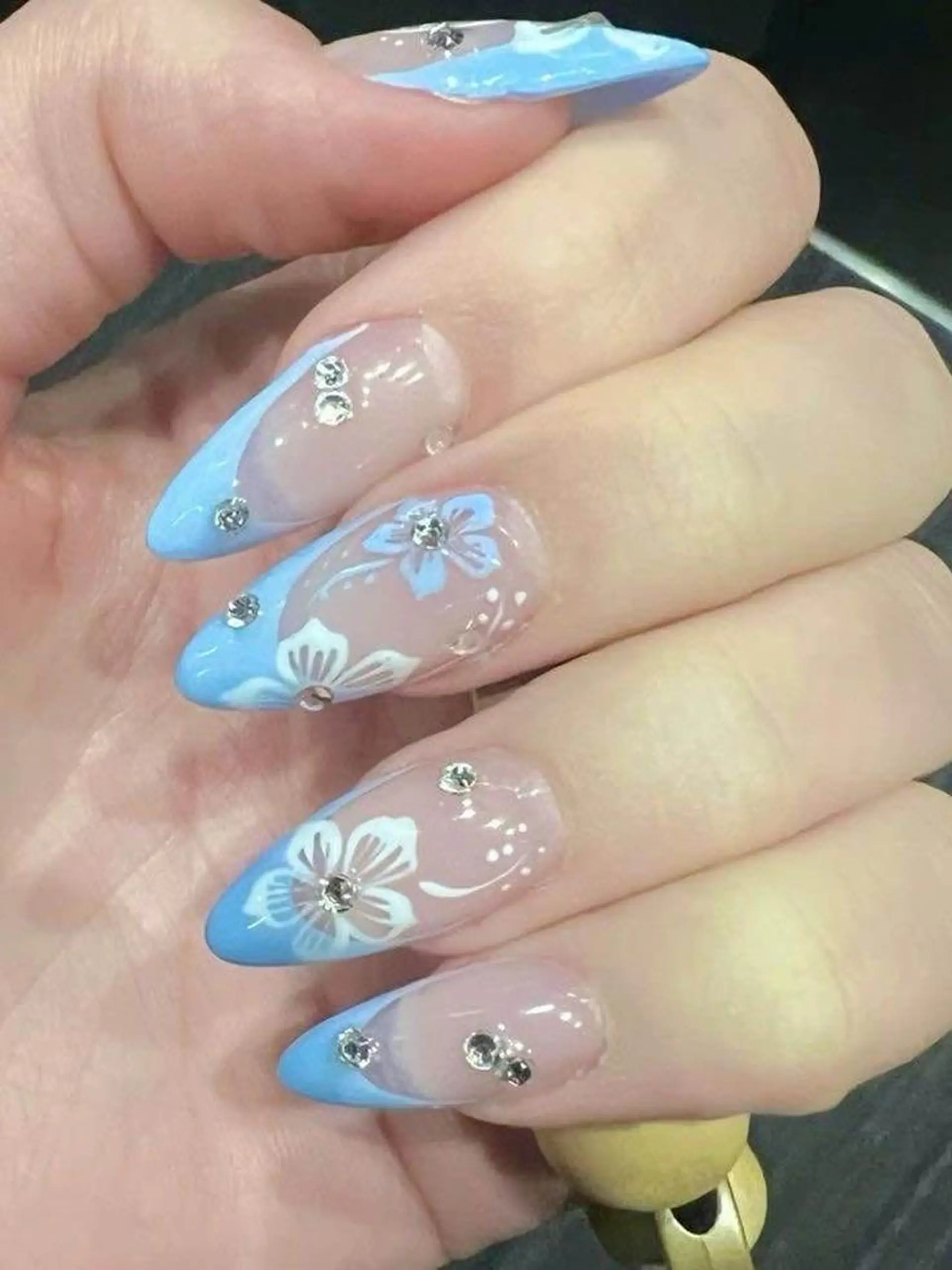 ネイル ボルドー チークネイル 長さ出し フレンチネイル ジェルネイル Emi🌸Belle Nail Salonのネイルデザイン