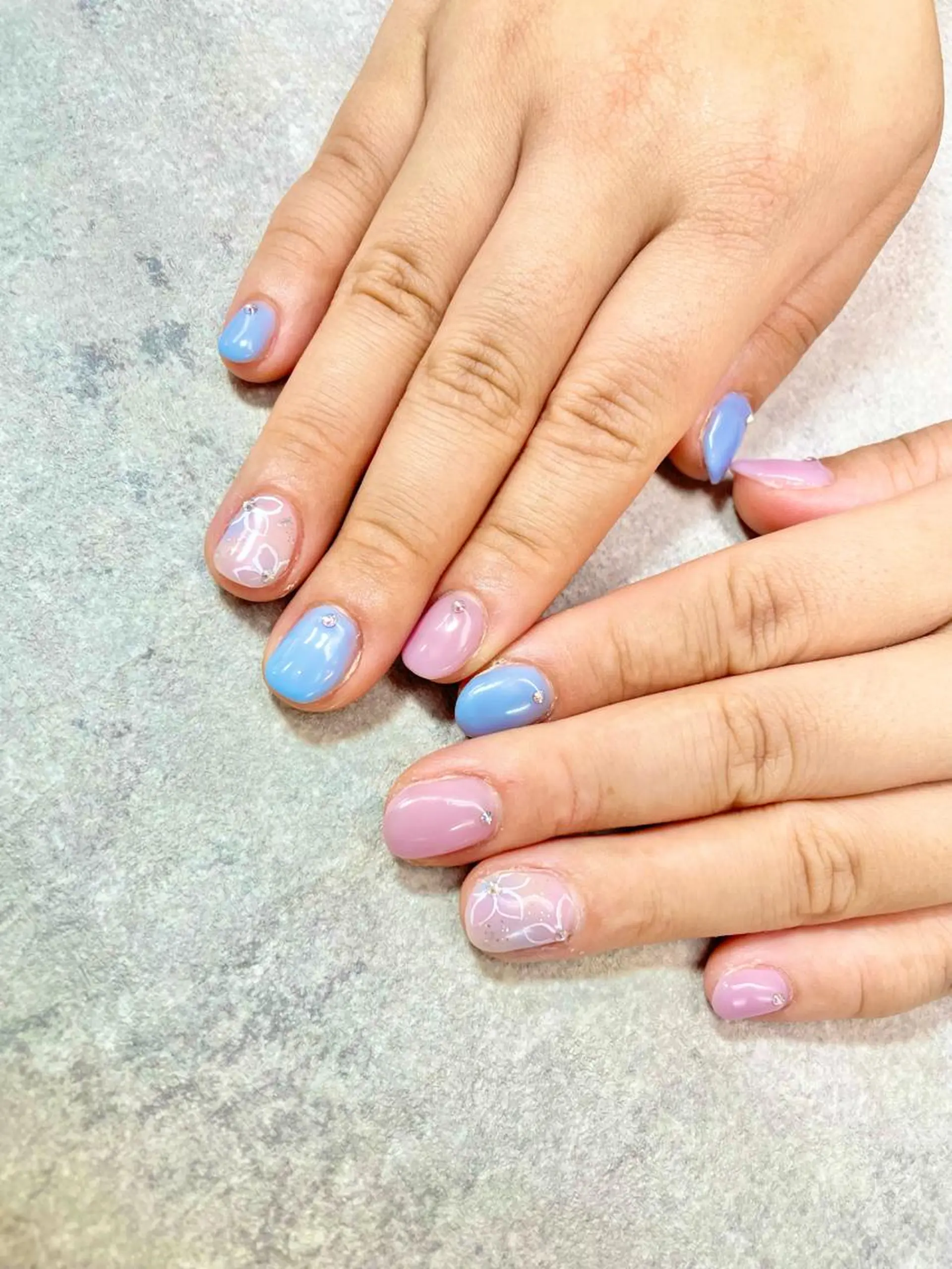 ネイル ブルー フットネイル フレンチネイル ジェルネイル グラデーション ハンドネイル .N YUKIのネイルデザイン