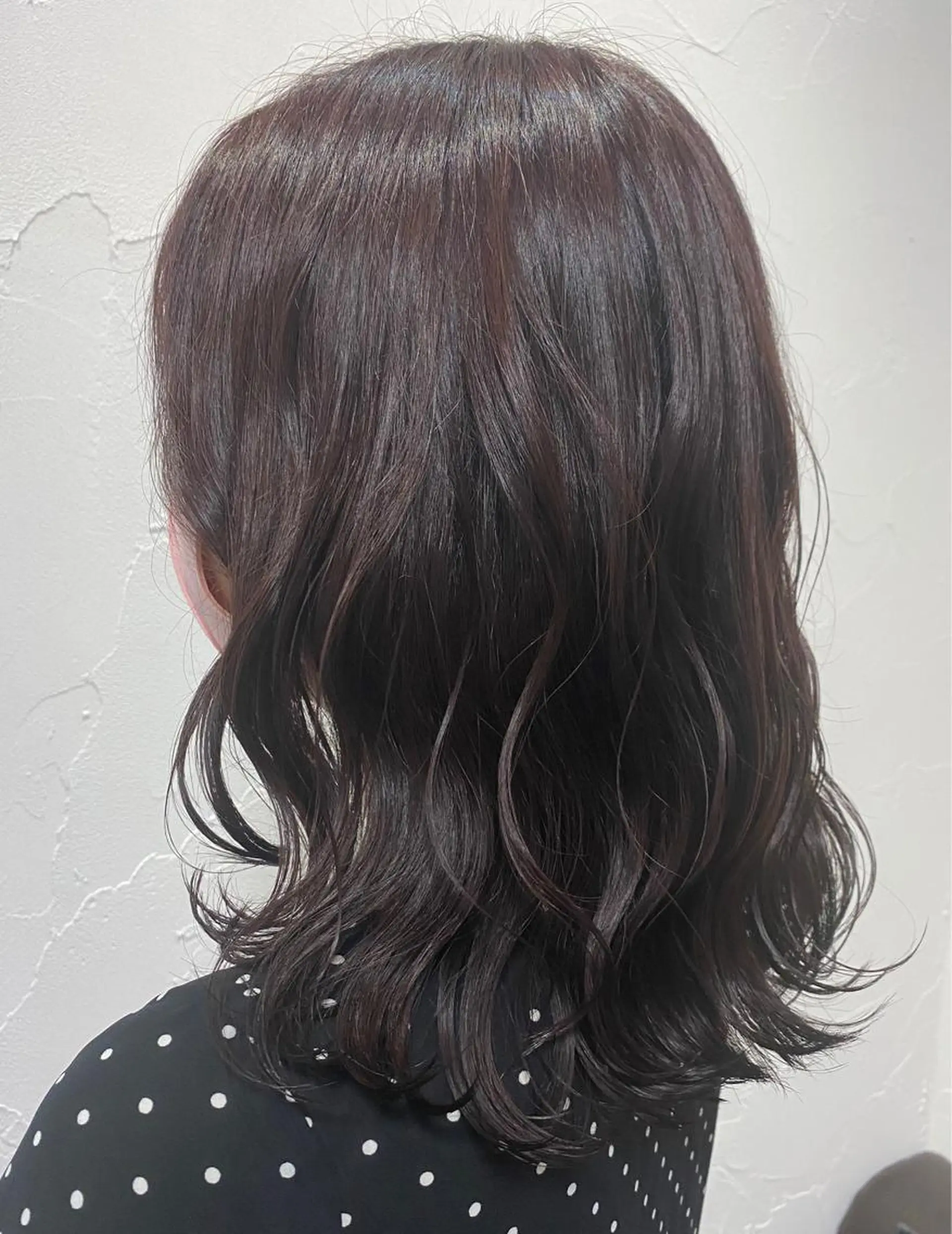 ミディアム 鈴木 咲輝のヘアスタイル