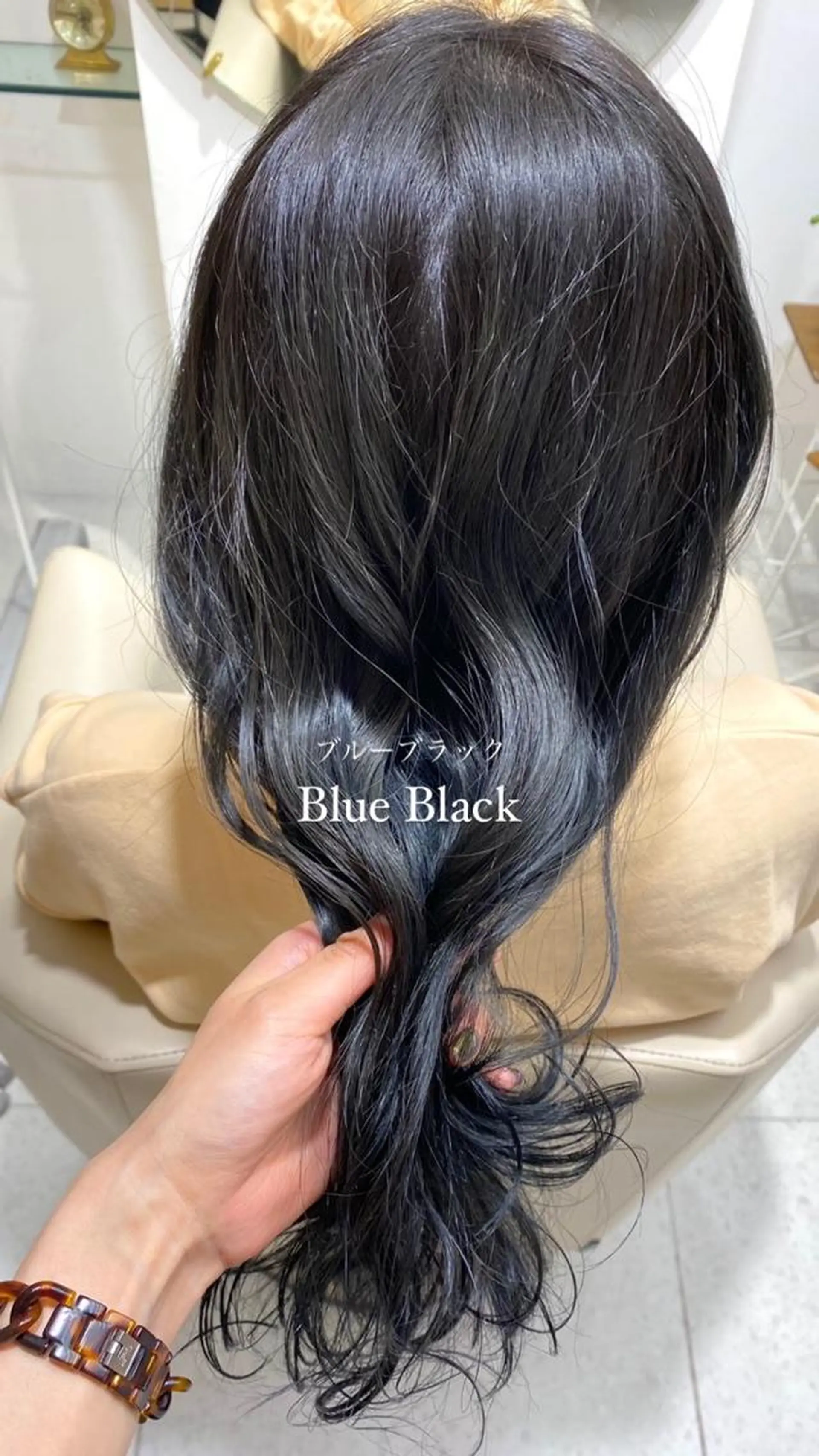 ロング カラー 安永 涼のヘアスタイル