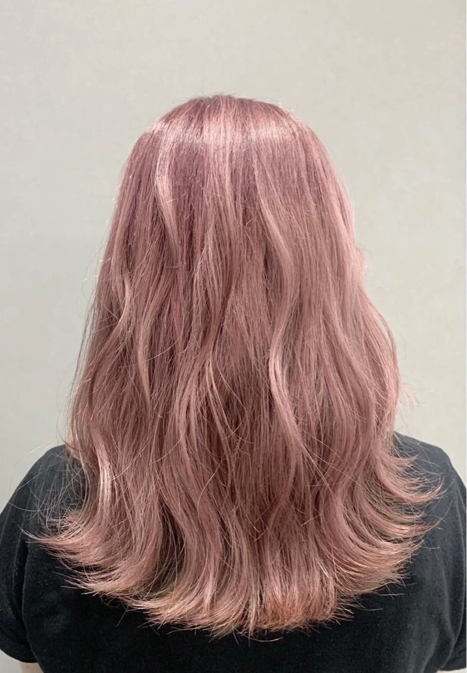 セミロング カラー インク 美容院のヘアスタイル