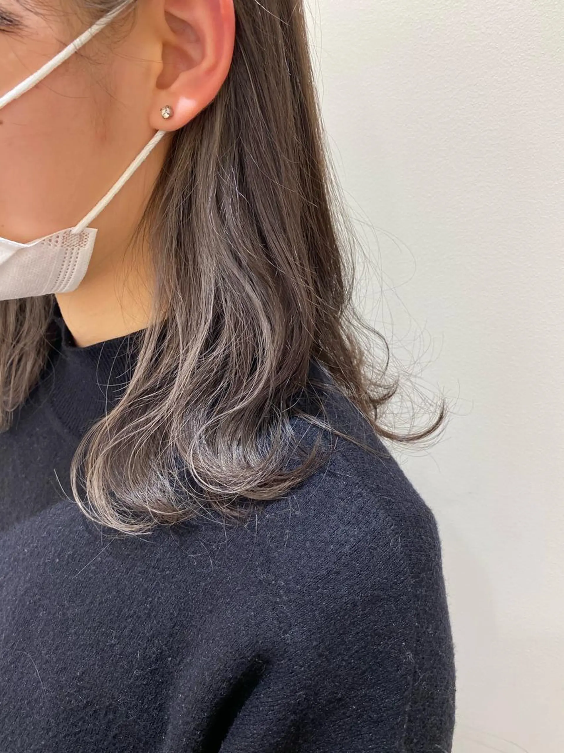 セミロング カラー レイヤーカット/ ハイライト　千咲季のヘアスタイル