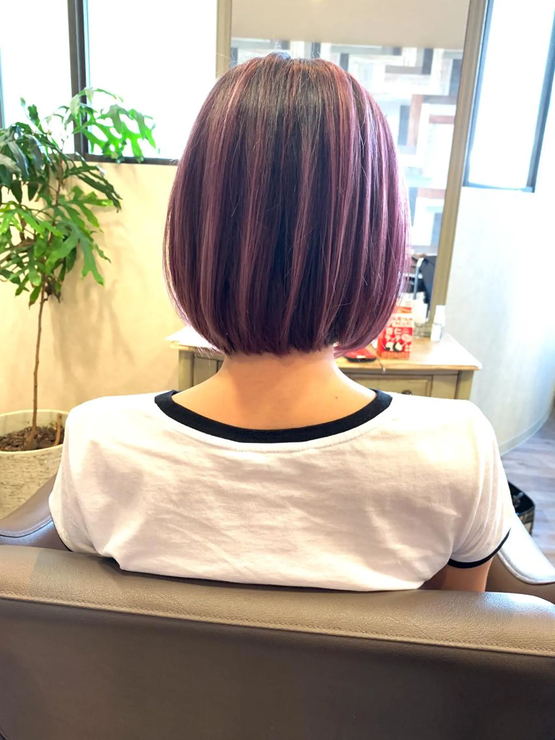 ショート レイヤーカット Lit.豊橋 夏目のヘアスタイル