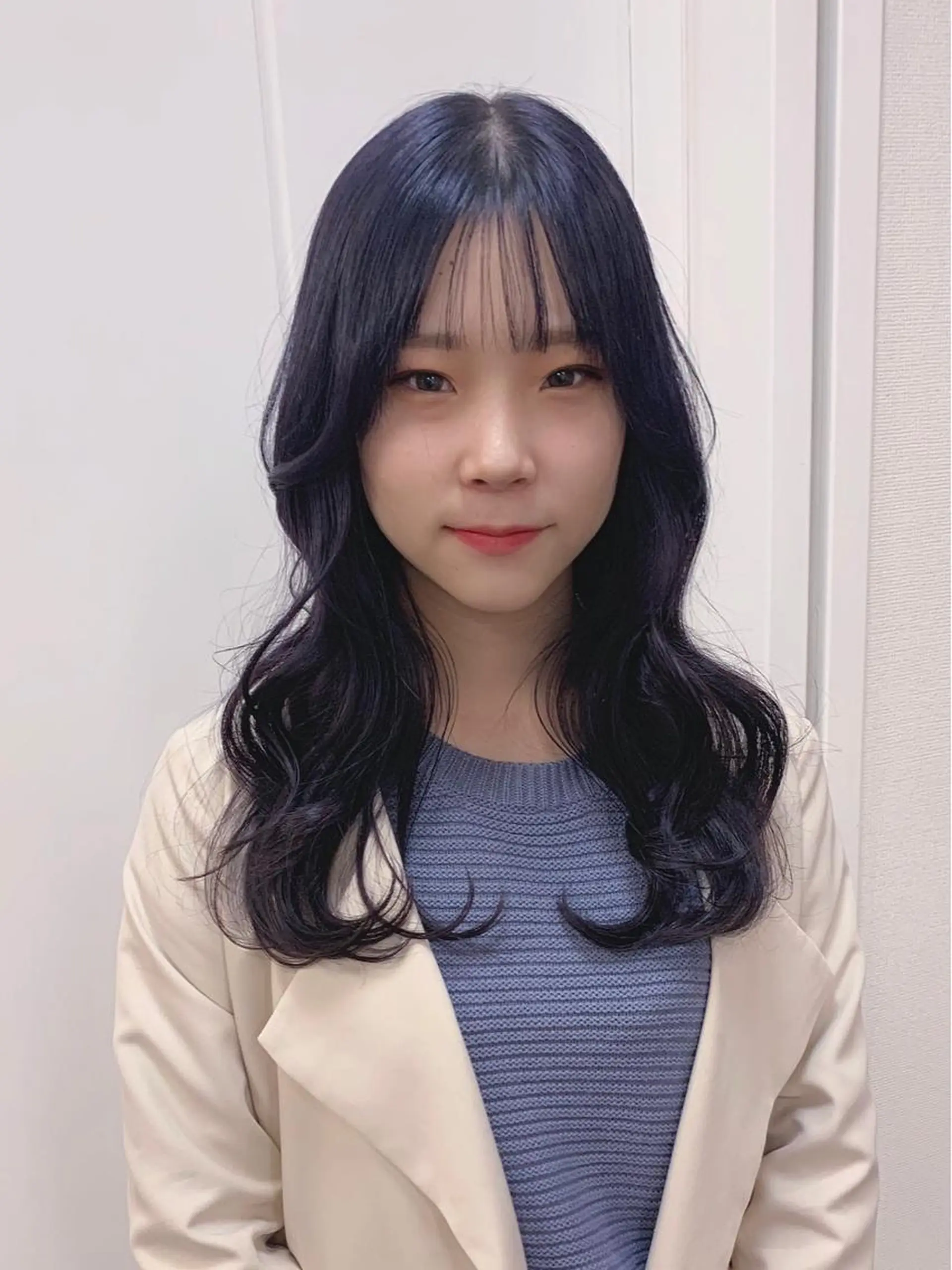 セミロング カラー ヘアアレンジ パープルカラー 柔らか垢抜けｶﾗｰと ｶｯﾄ🫧ASUKAのヘアスタイル