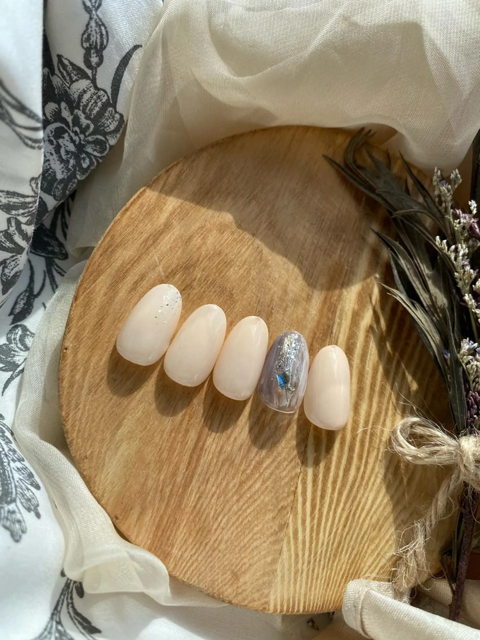 ネイル ハンドネイル 🌿Charme🌿 MAIのネイルデザイン