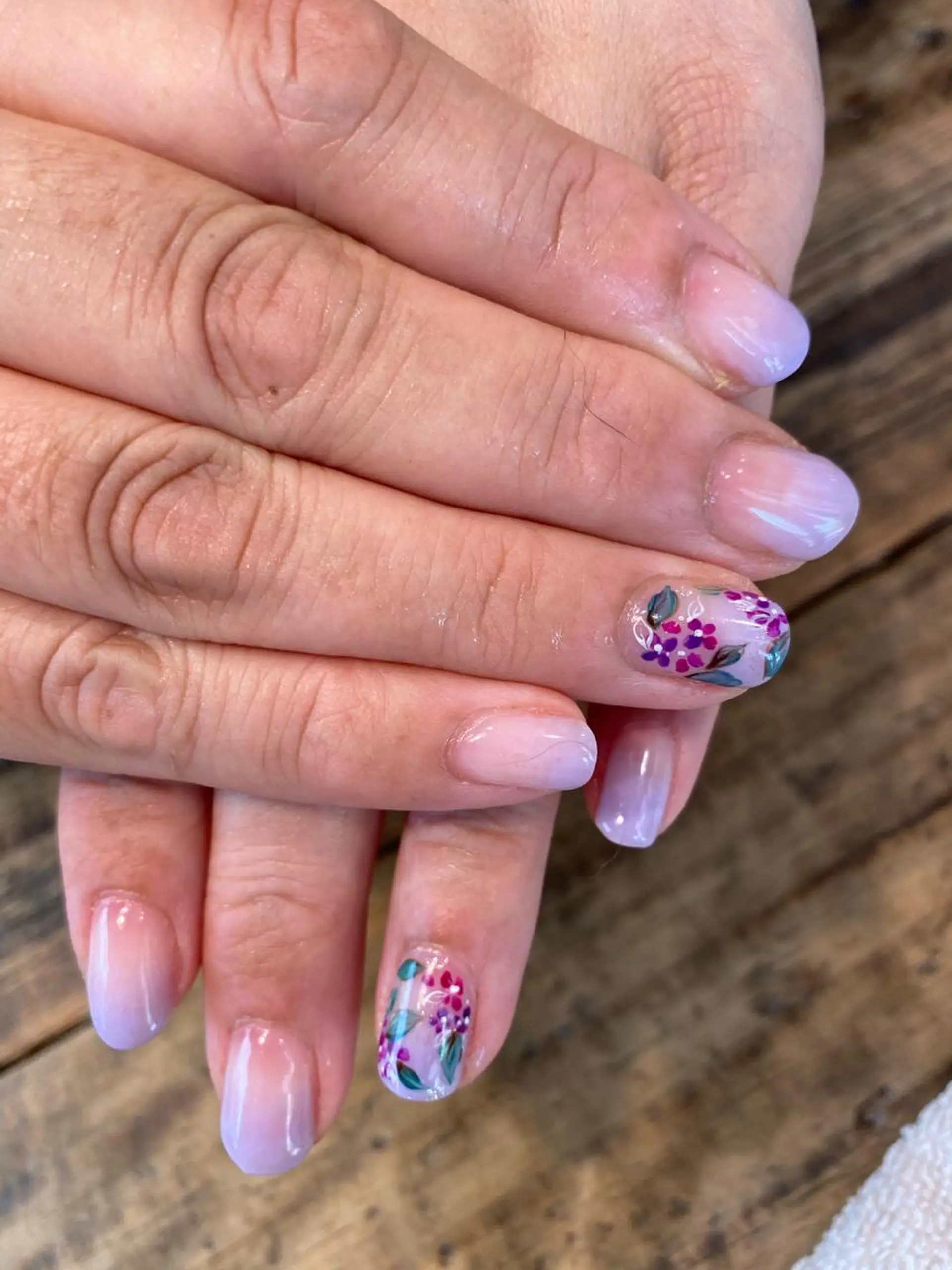 ネイル 佐藤  悠子のネイルデザイン