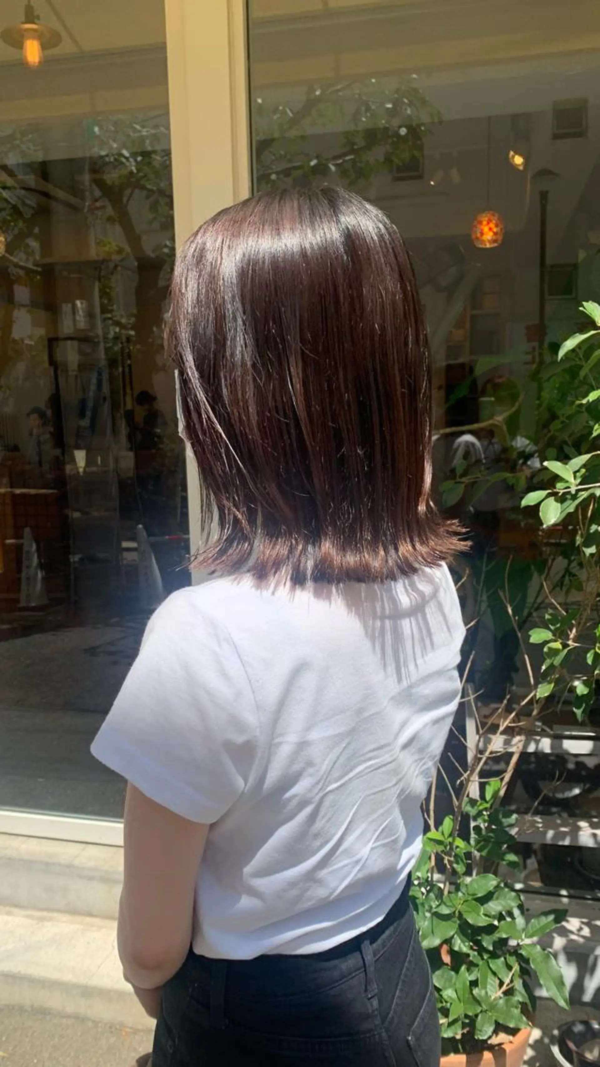 ミディアム 鎌野 萌乃のヘアスタイル