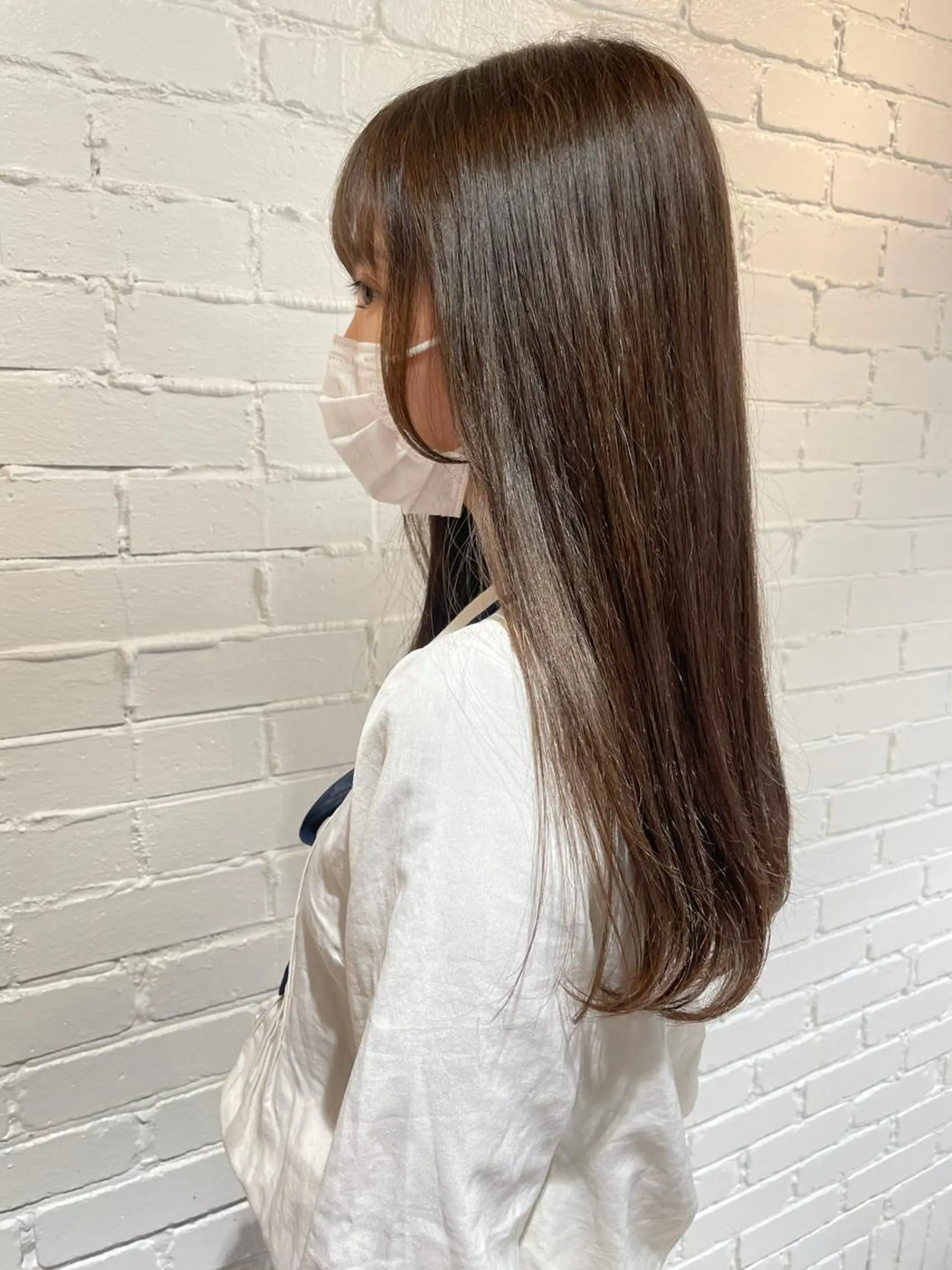 ロング カラー ブリーチ 透明感カラー ブリーチなしカラー 🩰韓国レイヤー🩷 艶カラー🌷小栁歩美のヘアスタイル