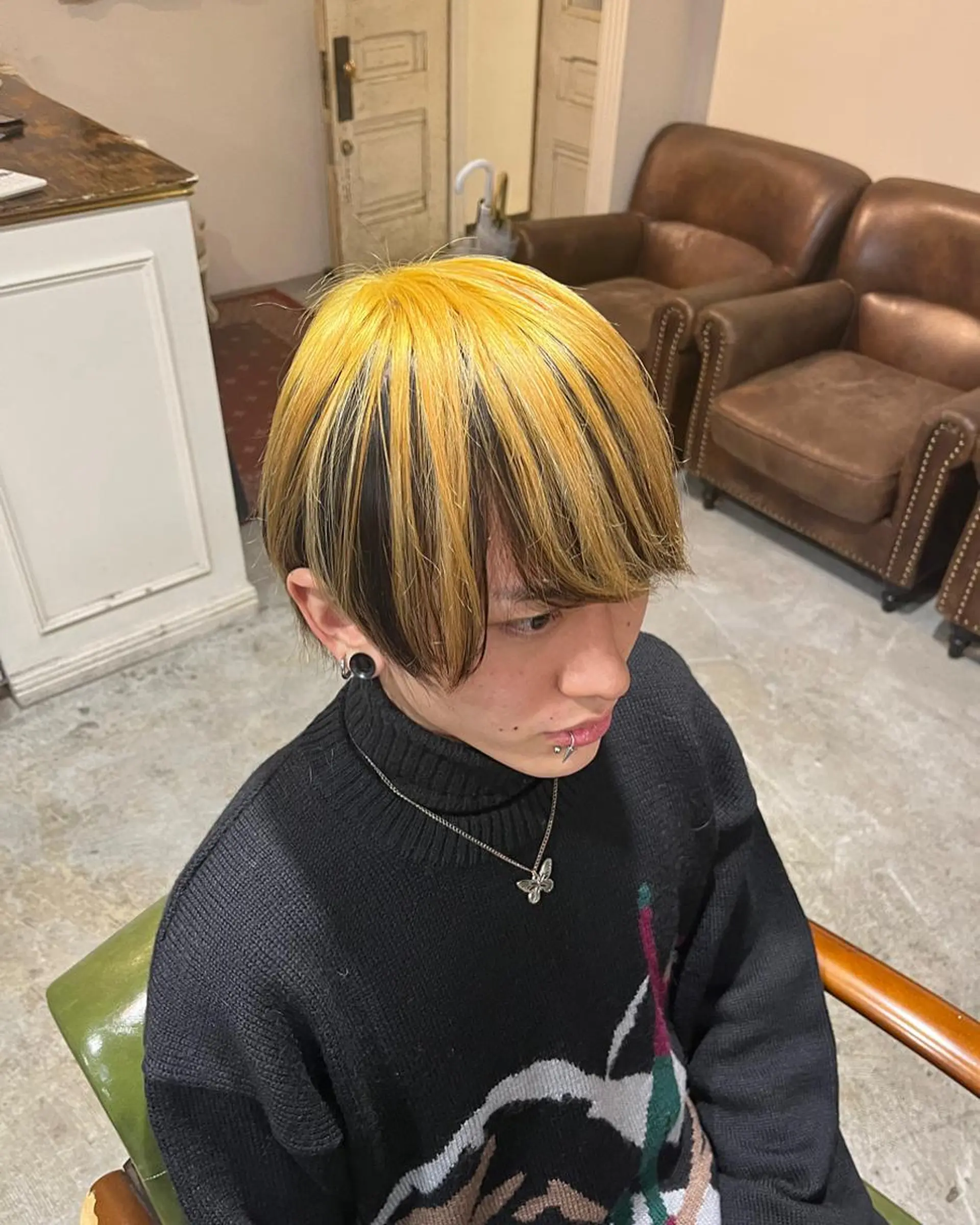 カラー メンズ ヘアカラー 高島 凜のヘアスタイル