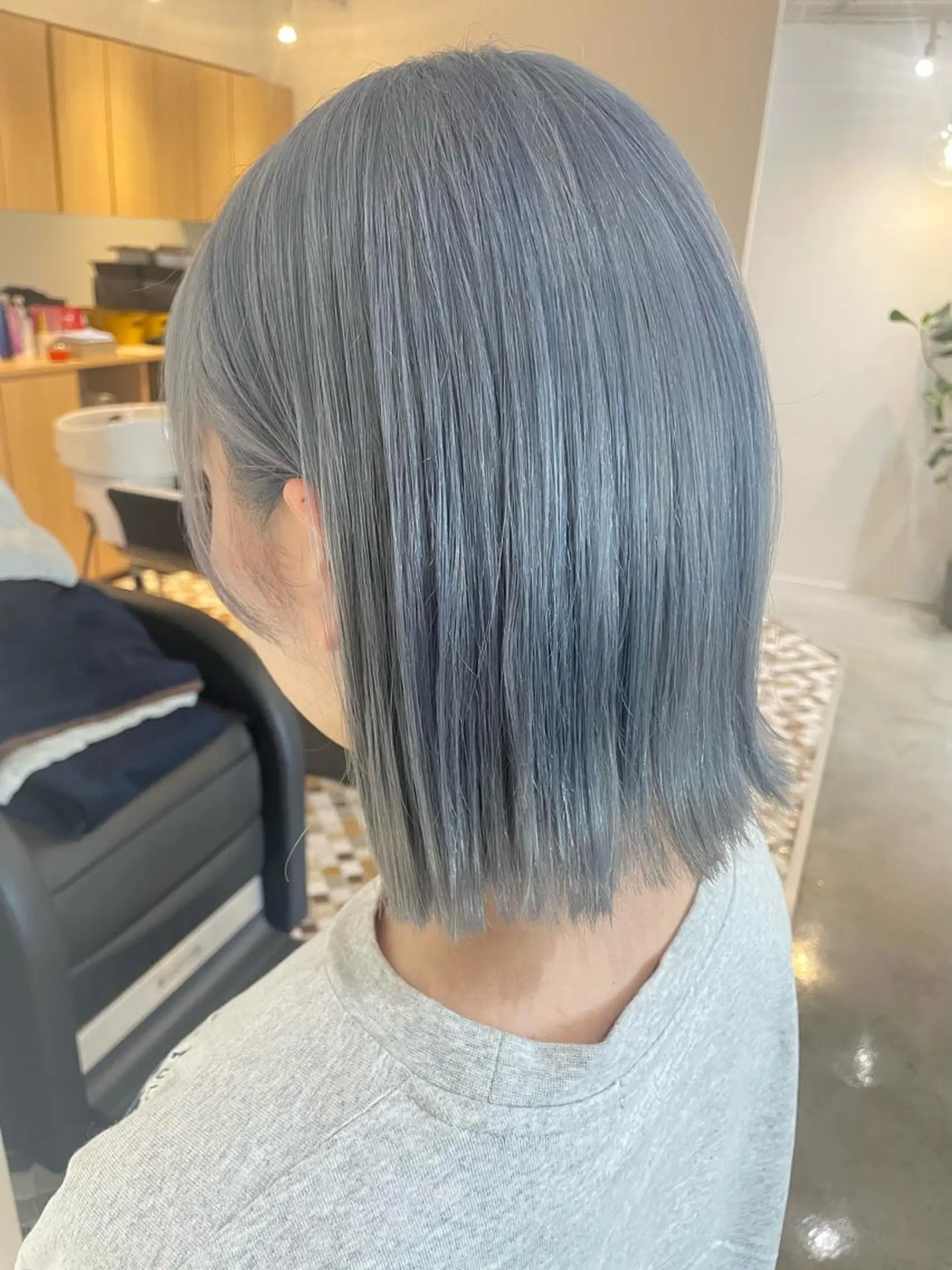 ショート カラー ブリーチ ブルーカラー ヘアカラー トリートメント 平澤 萌香のその他イメージ