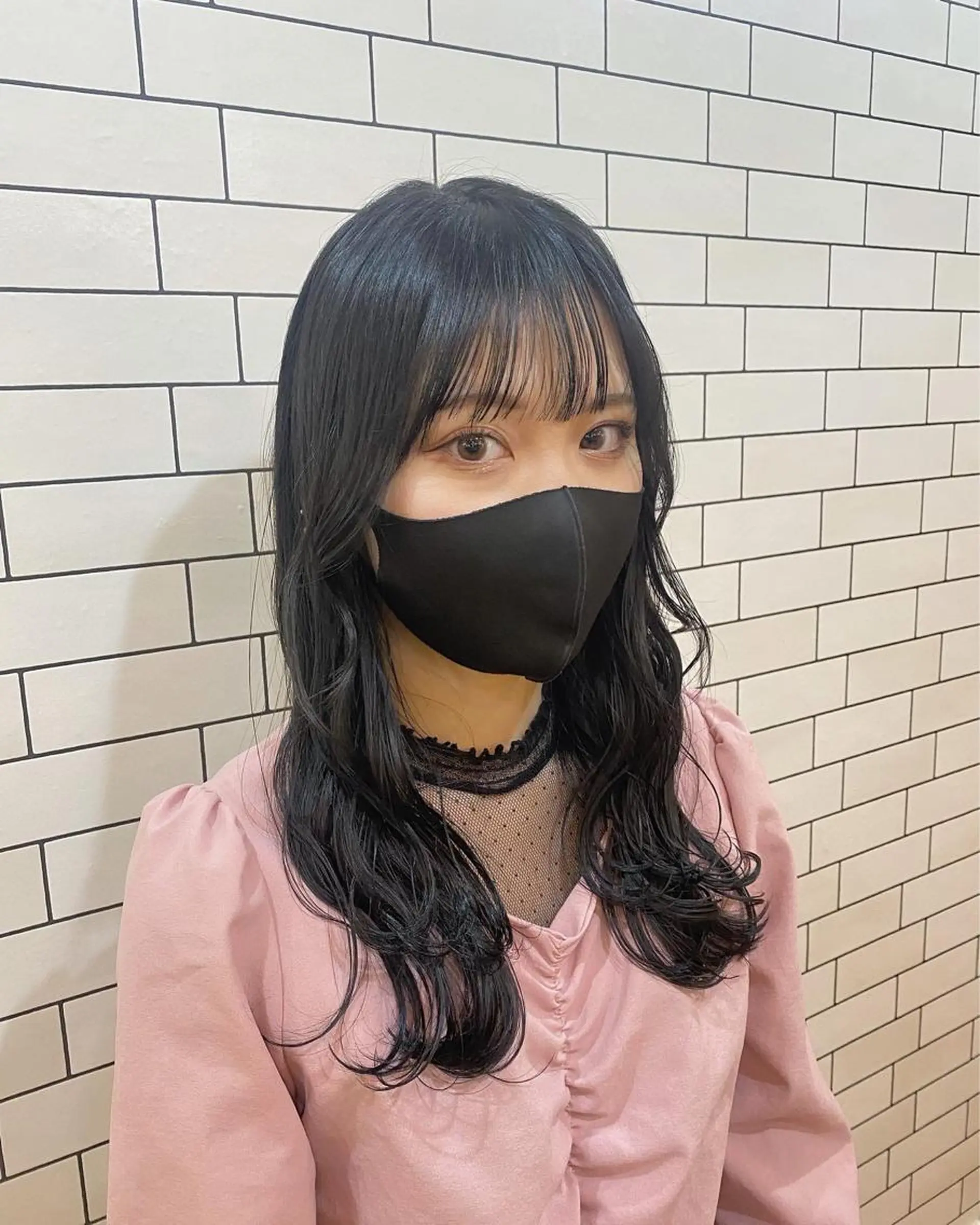 ロング カラー 韓国風ヘア カット ヘアカラー トリートメント オーストヘアージジ所属・TAI透明カラー 柔らかい縮毛矯正のヘアスタイル