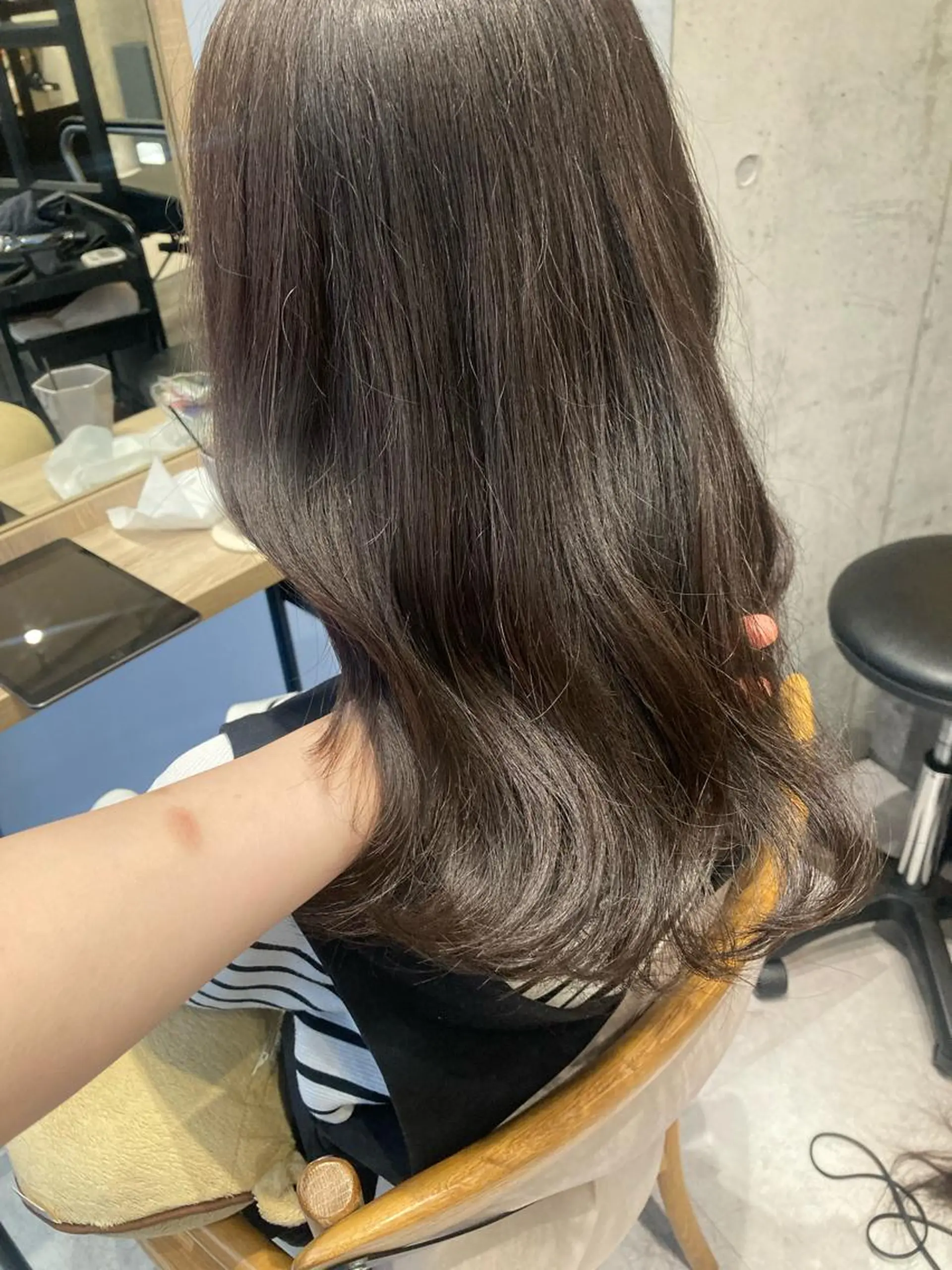 セミロング カット ヘアカラー トリートメント ✨色持ちの良い艶 カラー✨蟹江真世のヘアスタイル