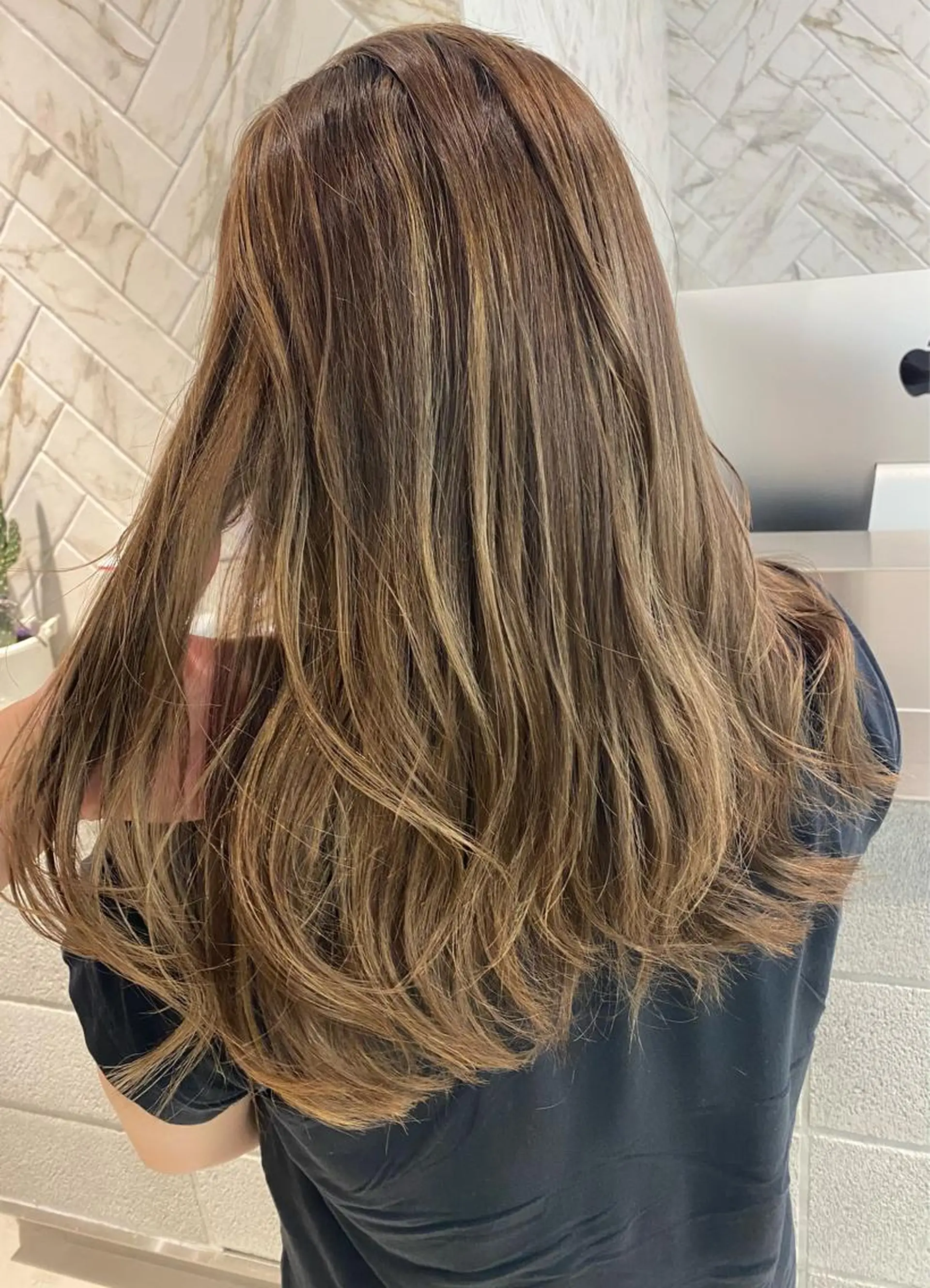 セミロング カラー ヘアアレンジ ヘアカラー トリートメント 【代表】高山 一真のヘアスタイル