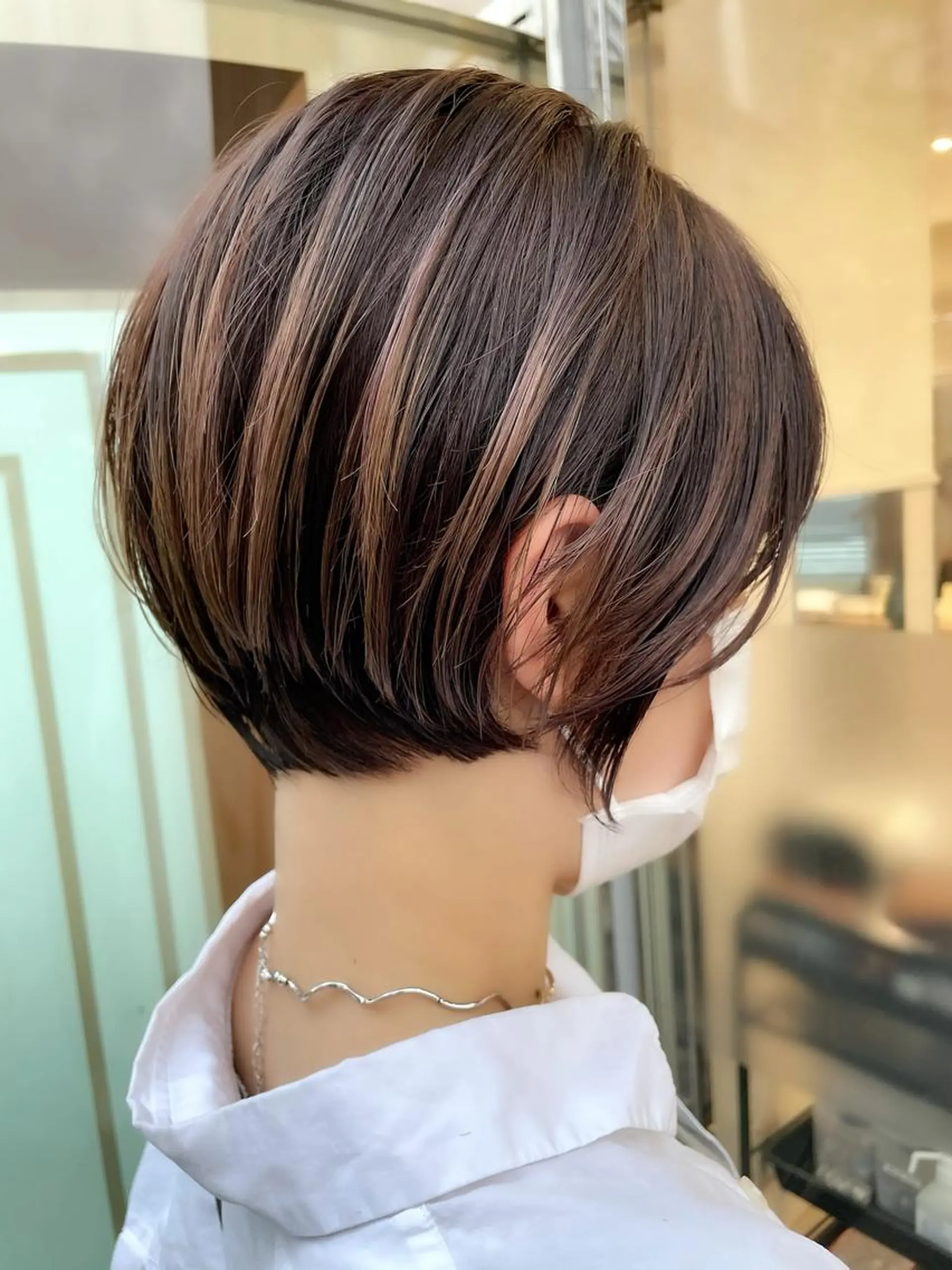 ショート 三鷹で1番ショート ボブをカットする新谷のヘアスタイル