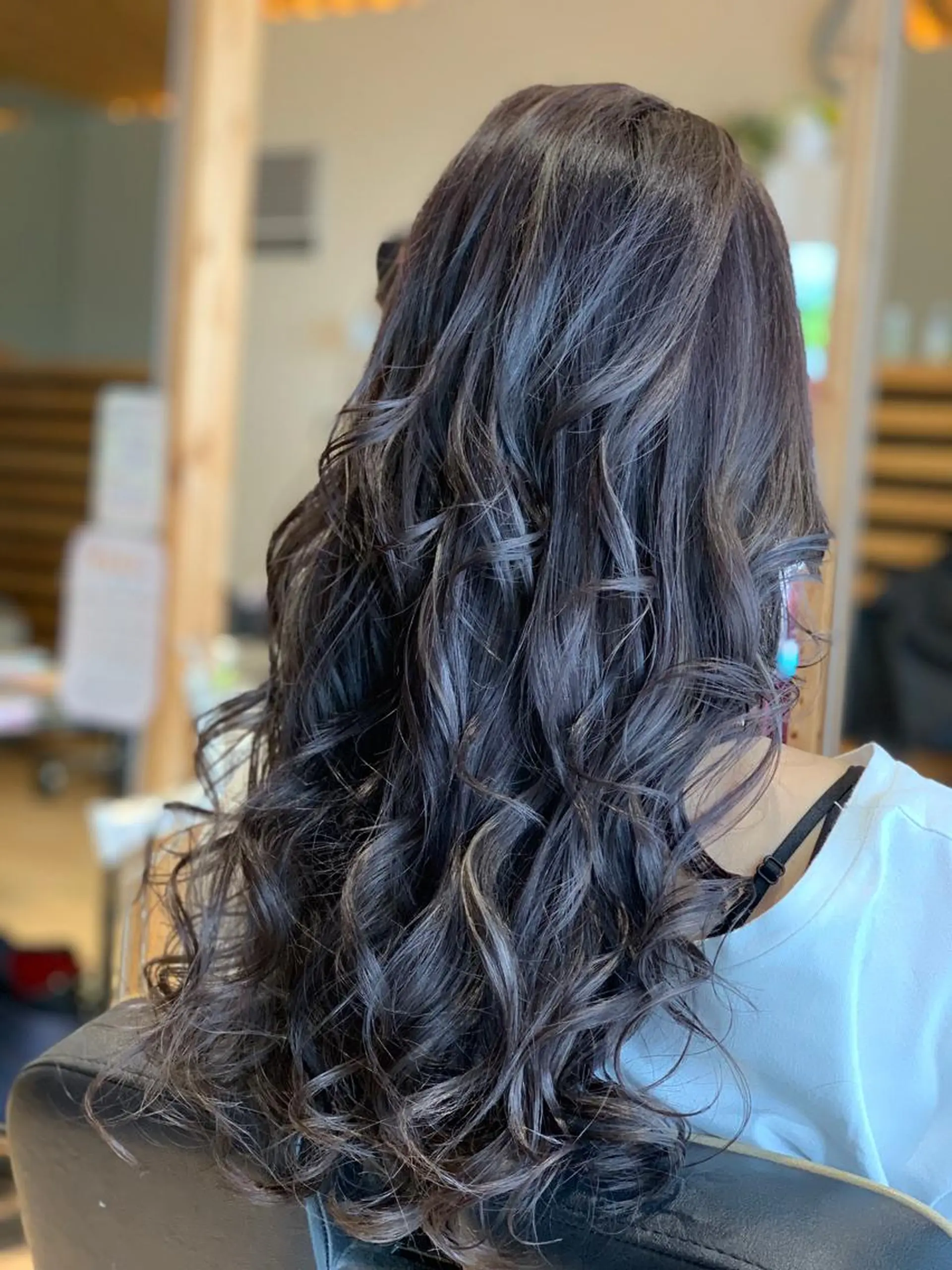 ロング カラー 関口 友行のヘアスタイル