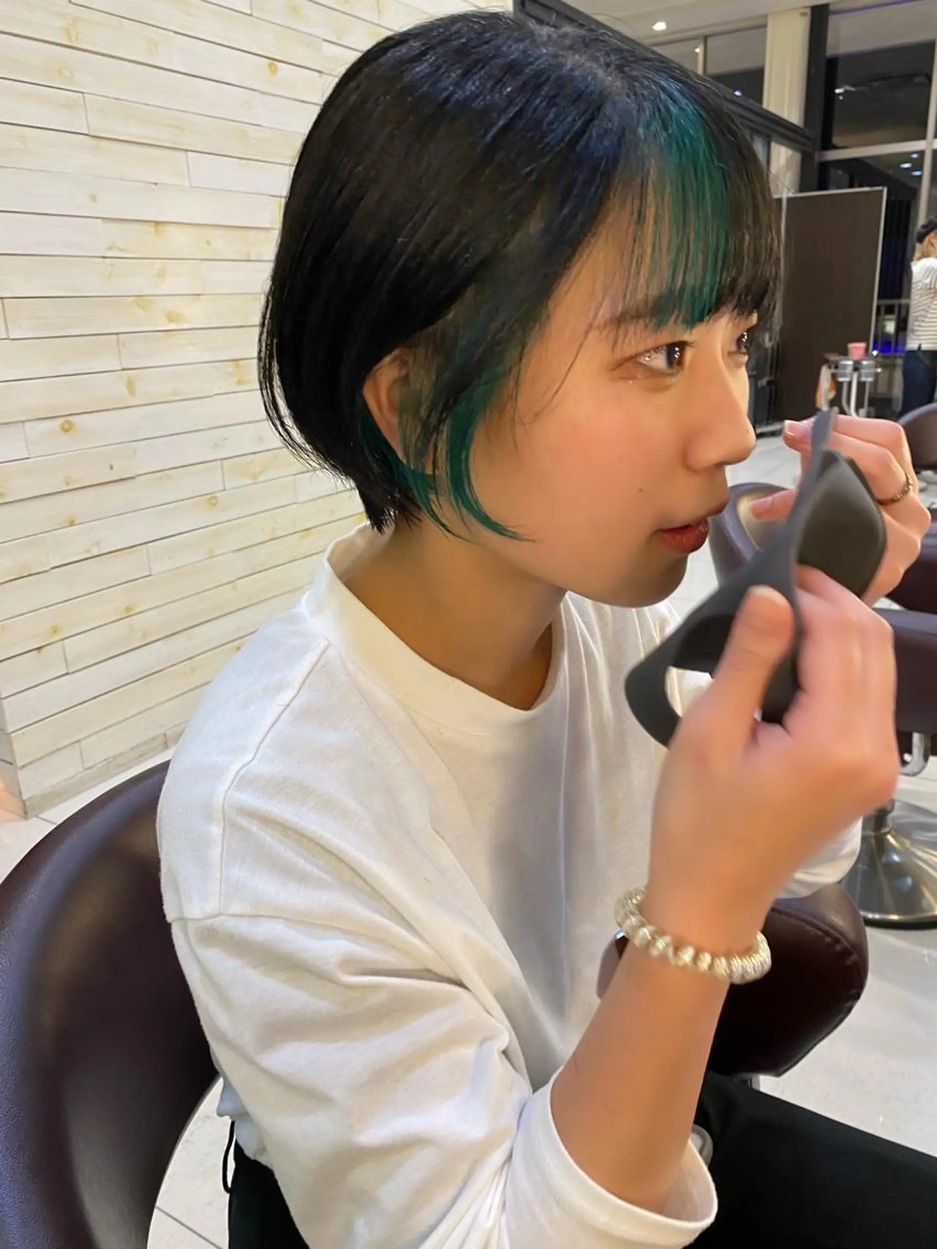 ミディアム riho/ブリーチ/ デザインカラー/辻堂のヘアスタイル