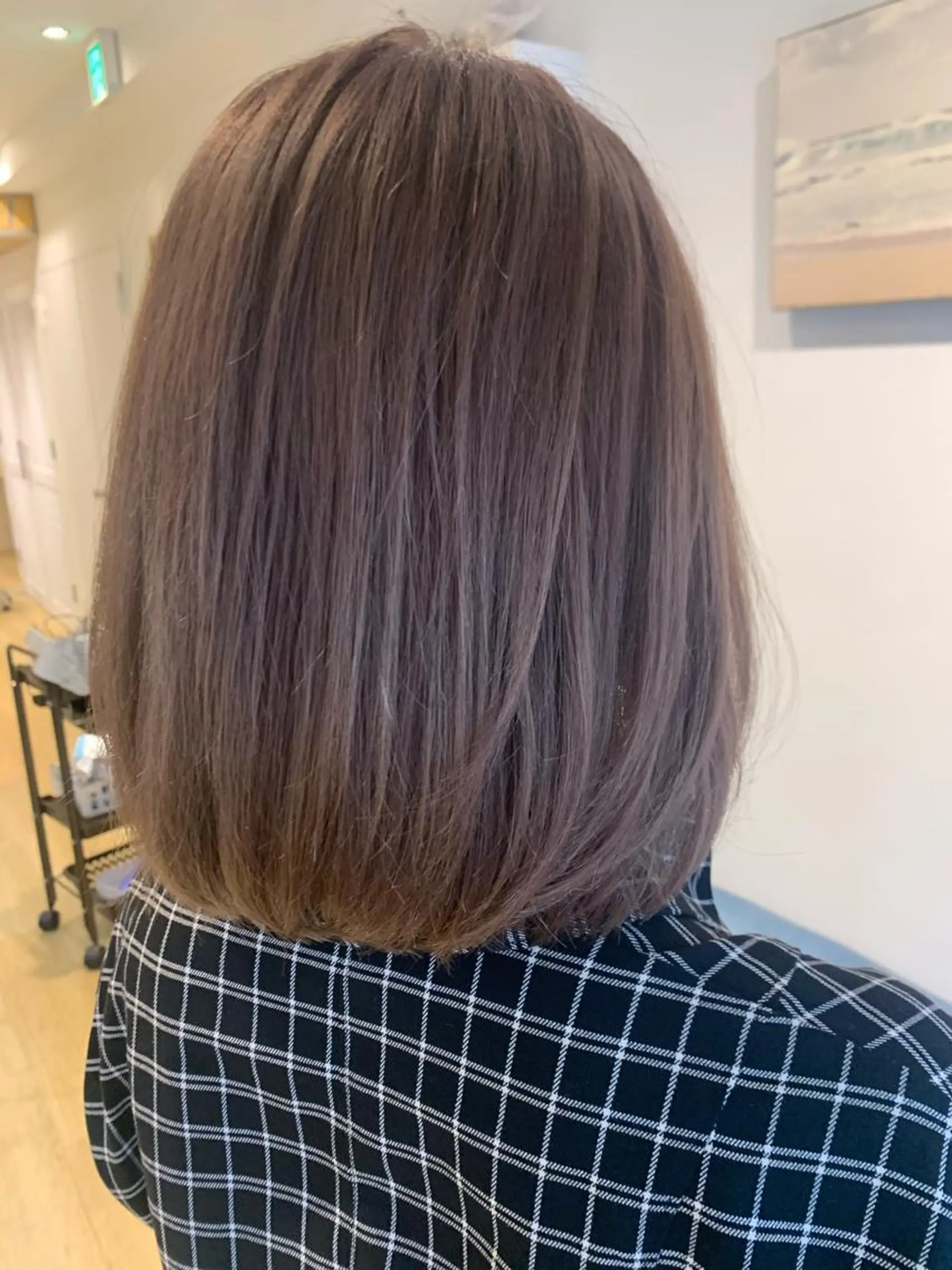 ミディアム ヘアカラー トリートメント 渋谷ハイトーン/ デザインカラー阿部のヘアスタイル