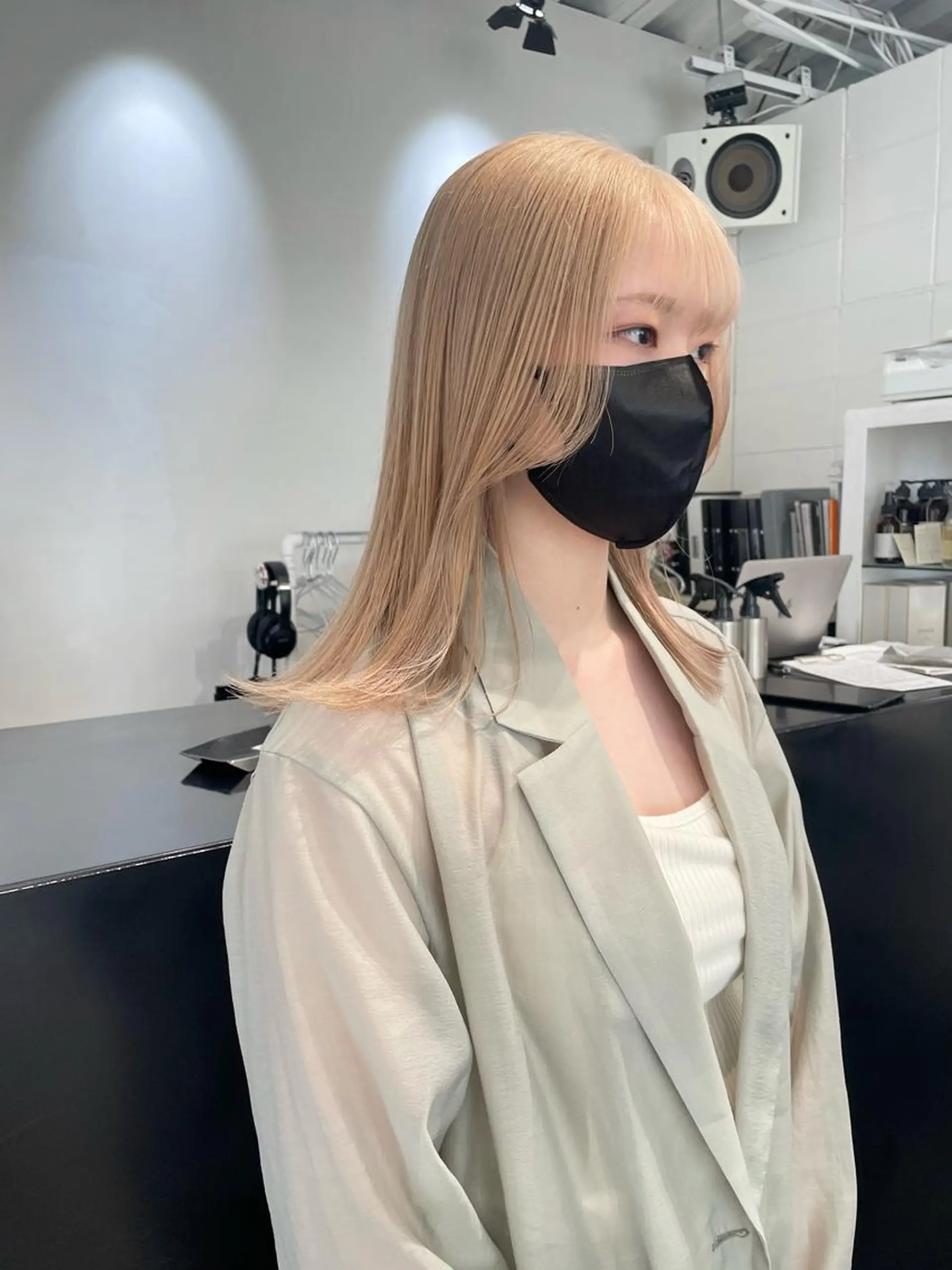 セミロング カラー パーマ ヘアアレンジ メンズ キッズ ネイル マツエク・マツパ アイブロウ メンズバレイヤージュ メンズブリーチ メンズハイライト メンズハイトーン メンズインナーカラー カット ヘアカラー トリートメント 艶ハイトーン/ヘア アレンジAYAKAのヘアスタイル