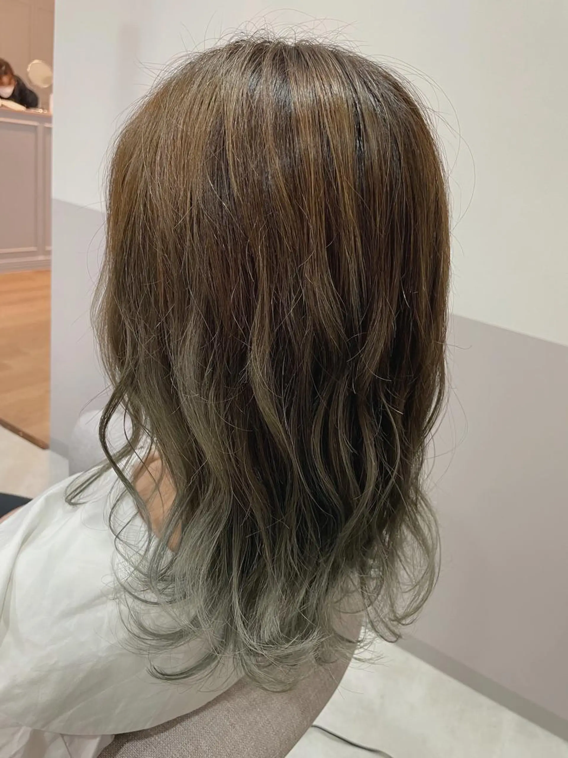 ミディアム 髪質改善お任せ ください♪ひとみのヘアスタイル