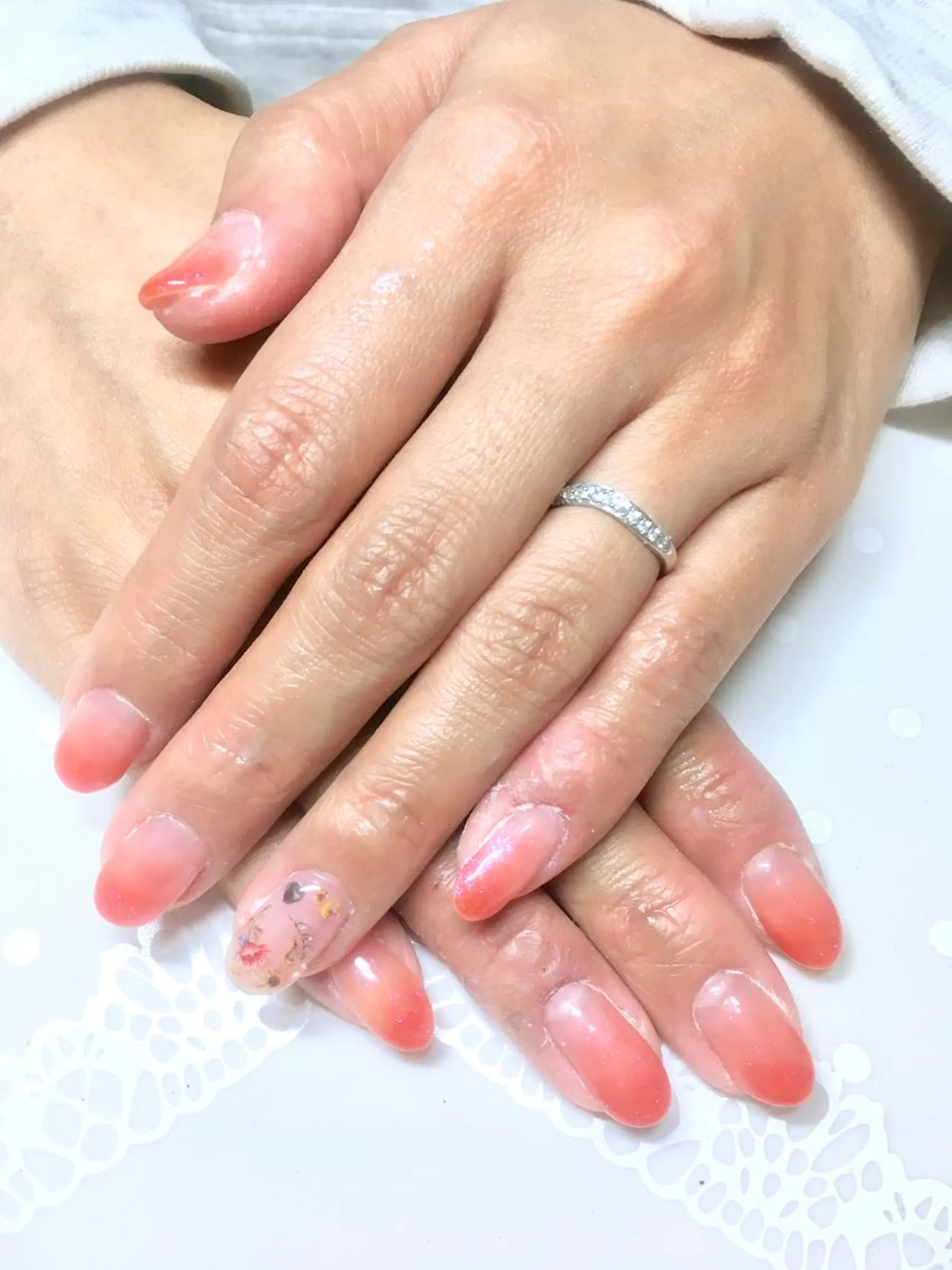 ネイル 新宿ネイルサロン ジェミディローサのネイルデザイン