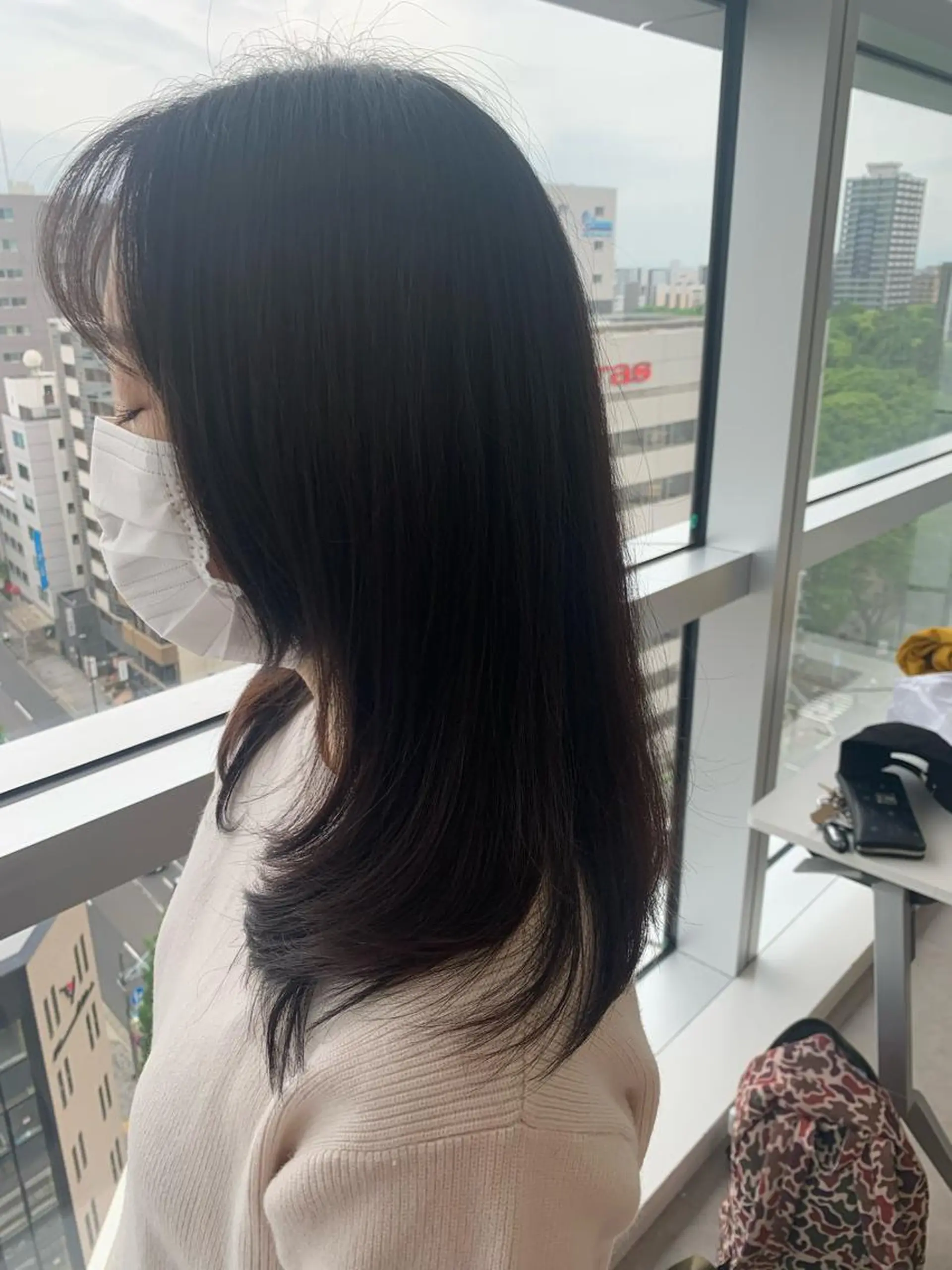 ロング ケアブリーチ、パーマ 田中千隼のヘアスタイル