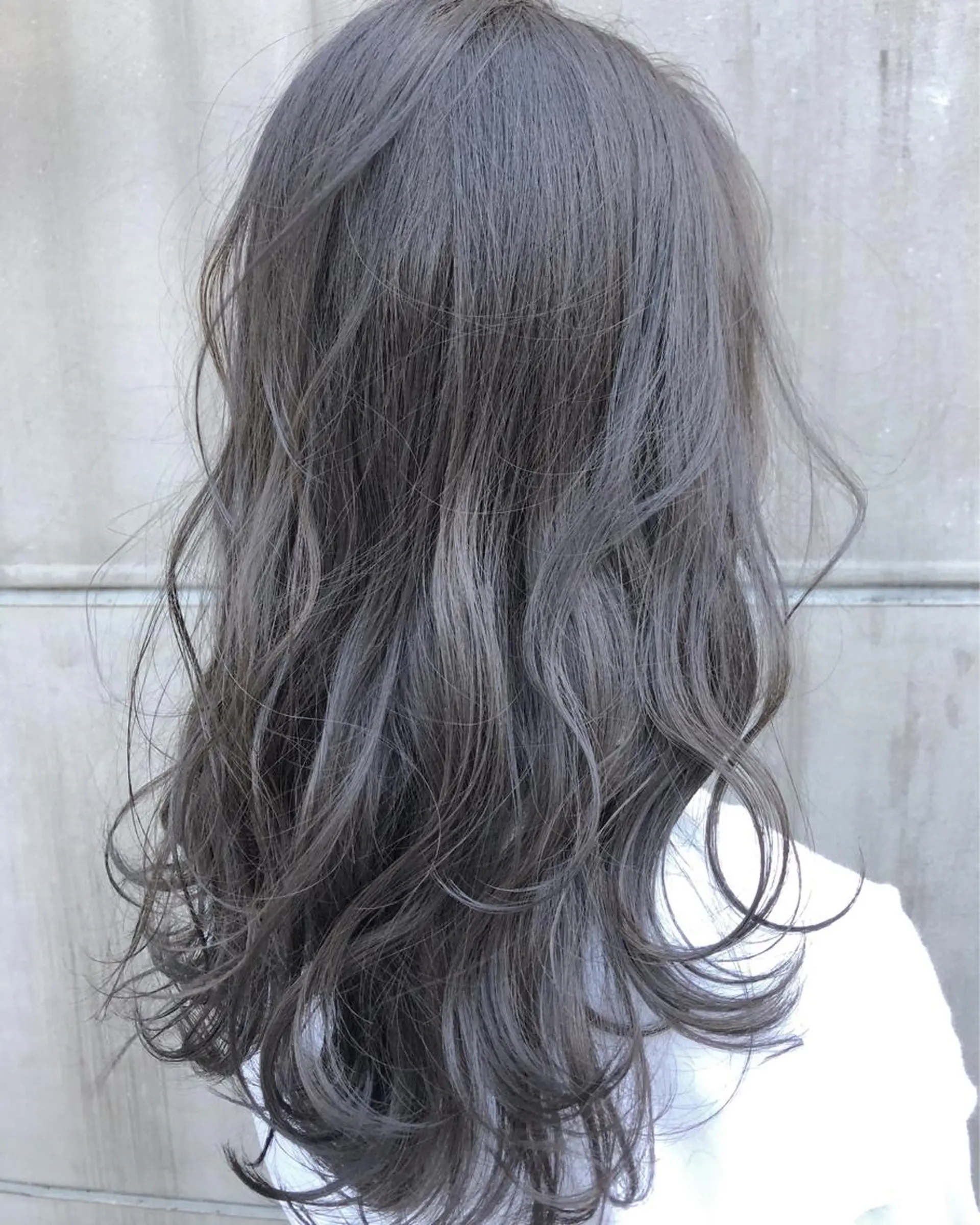 セミロング カラー 北間 寛哉のヘアスタイル