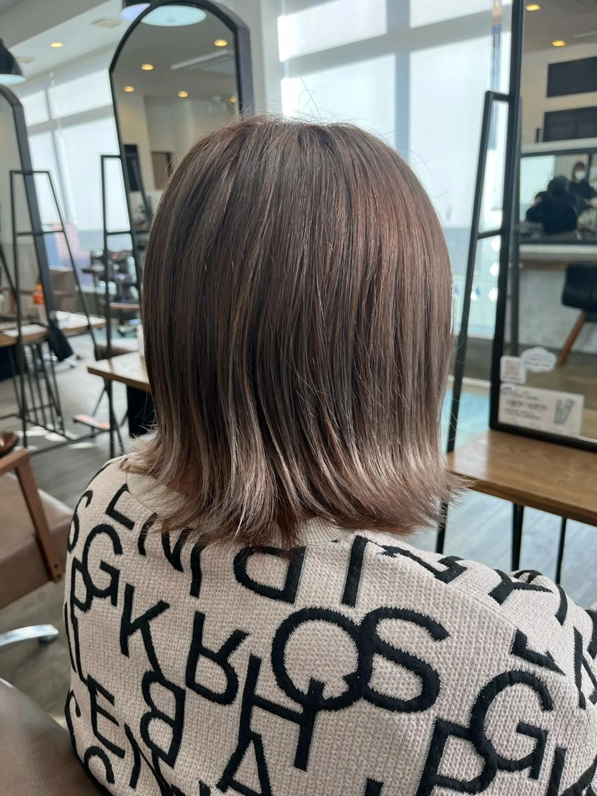 ミディアム 三木　英音 bisouhairのヘアスタイル