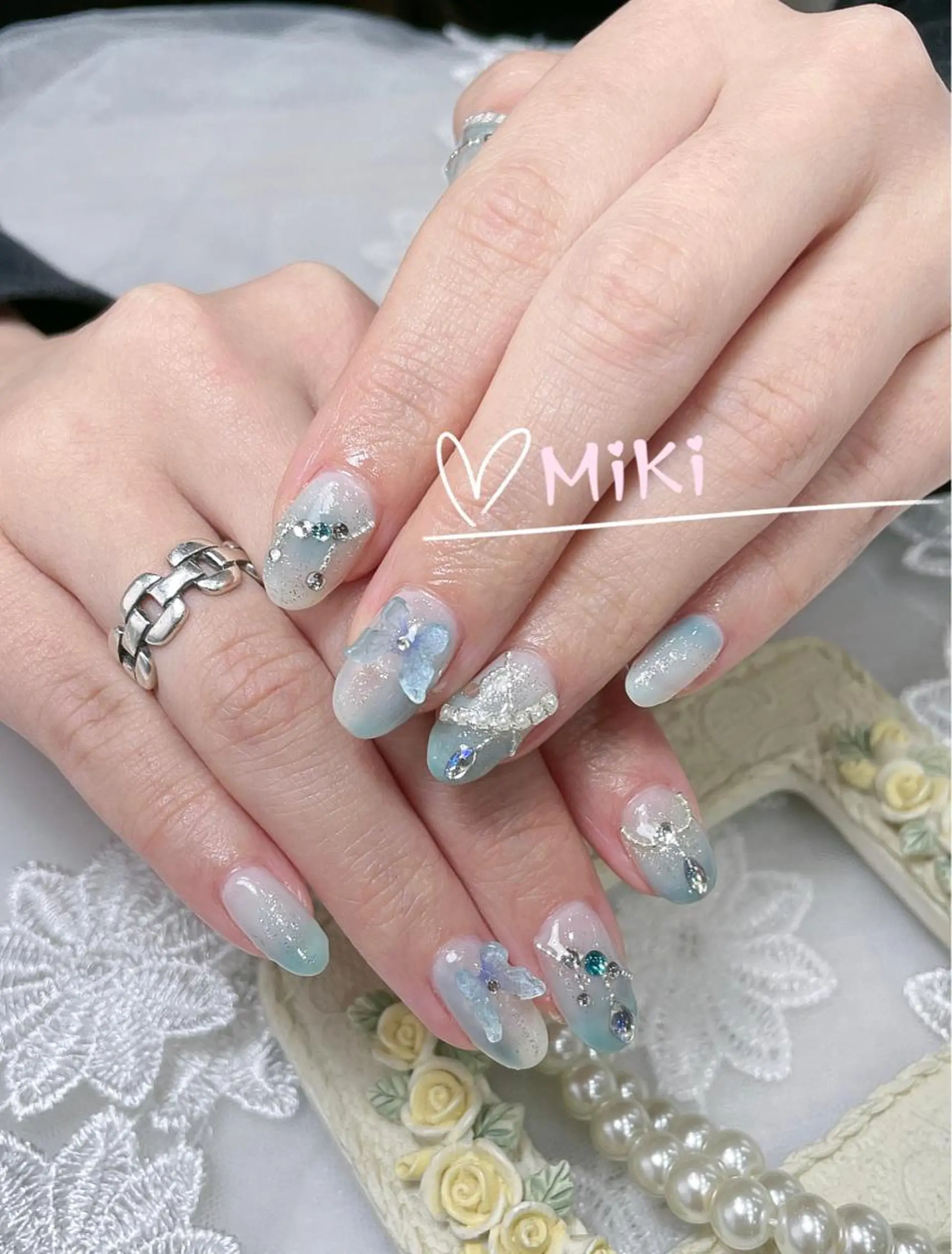 ネイル 🦋 MiKi 🦋 ネイルサロンのネイルデザイン