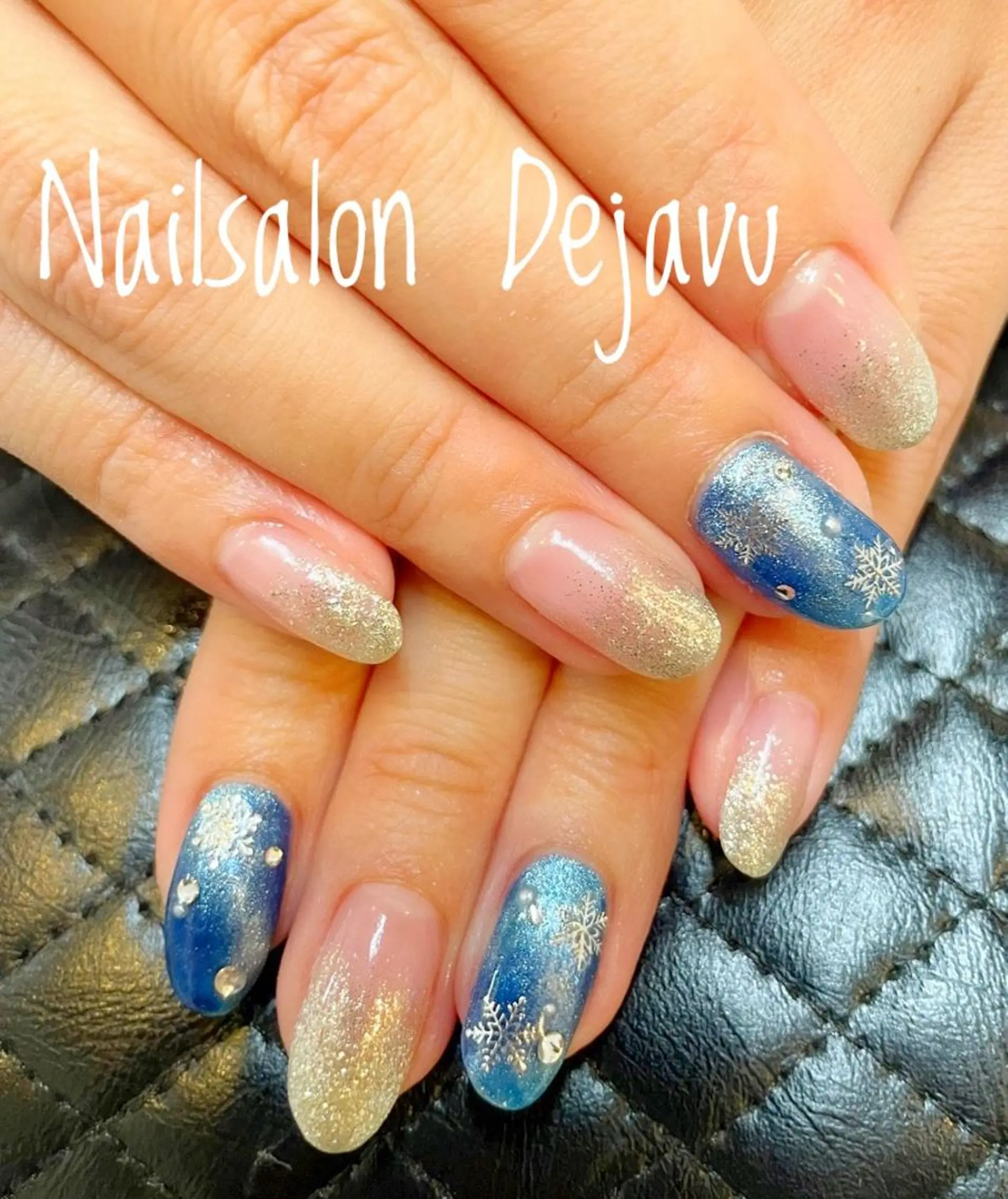 ネイル ラメ(グリッター) マグネットネイル 持ち込み ストーンネイル 冬ネイル ハンドネイル Nailsalon Dejavu  Yokosuka所属・Nailsalon Dejavuのネイルデザイン