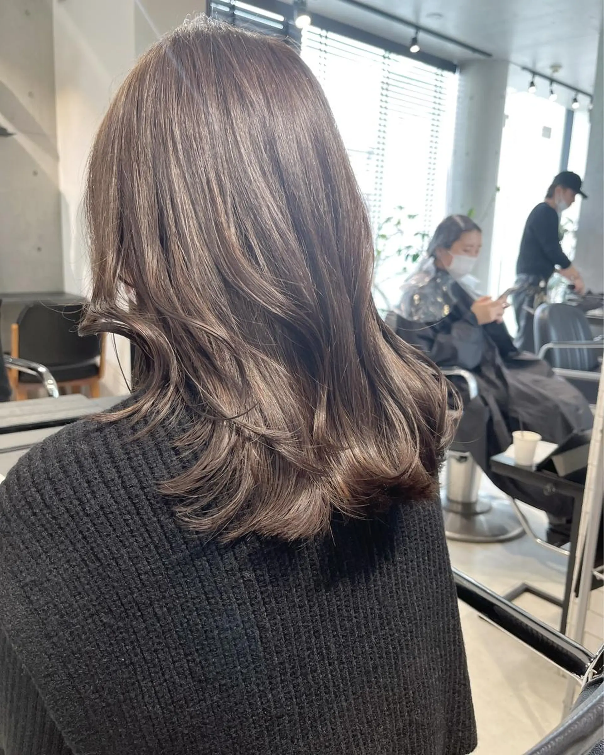 セミロング カラー パーマ ヘアアレンジ トリートメント ヘッドスパ ヘアセット 透明感/オリーブ/ グレージュ/YUKAのヘアスタイル