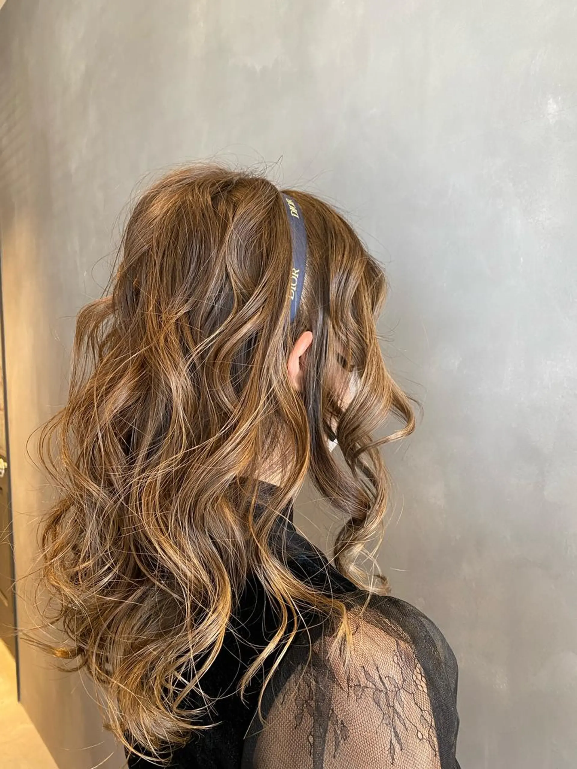 ロング ヘアセット 内田 遥香のヘアスタイル