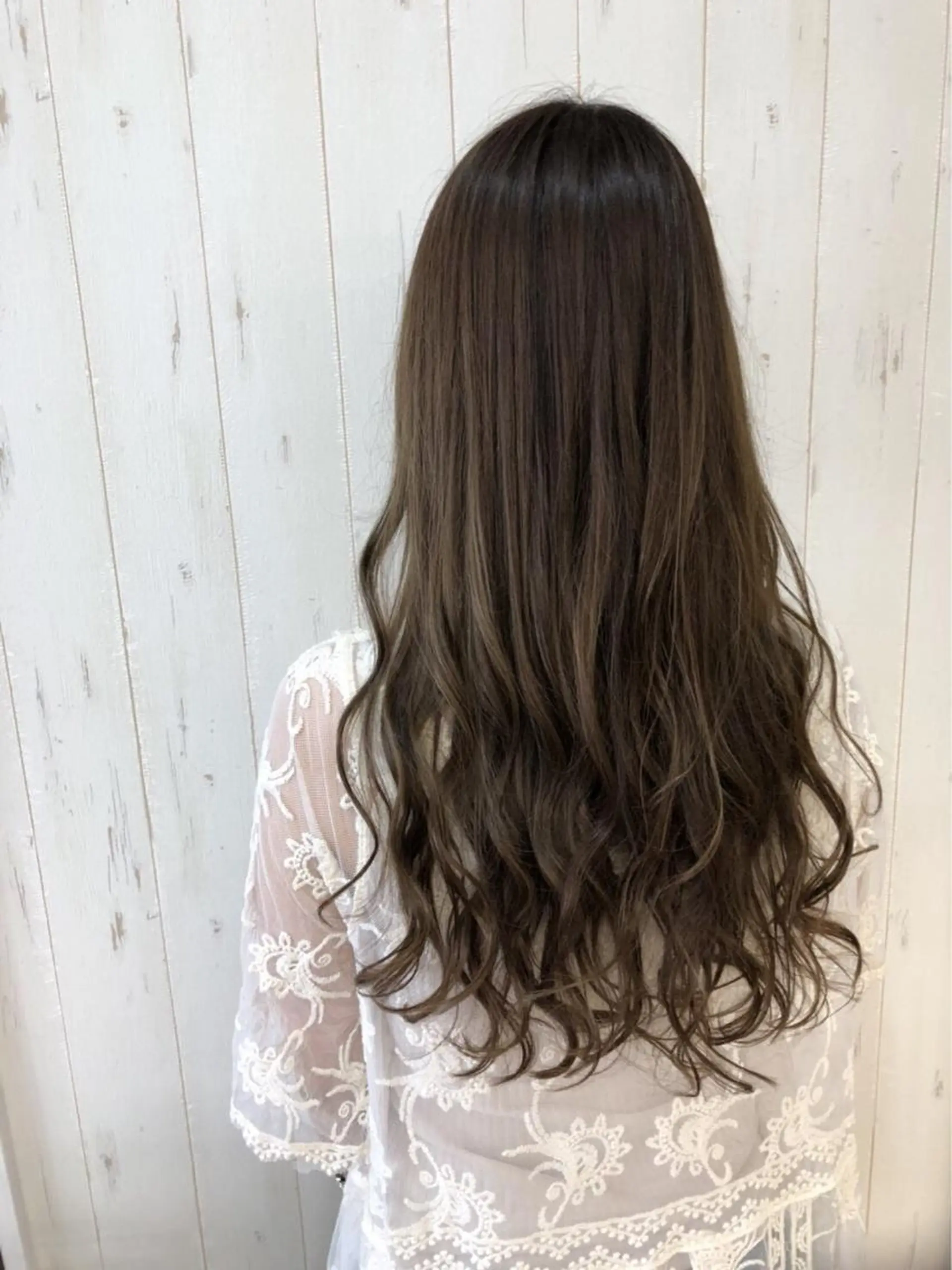 ロング カラー パーマ ヘアアレンジ メンズ キッズ ネイル マツエク・マツパ メンズ人気NO,1 Genieジーニーのヘアスタイル