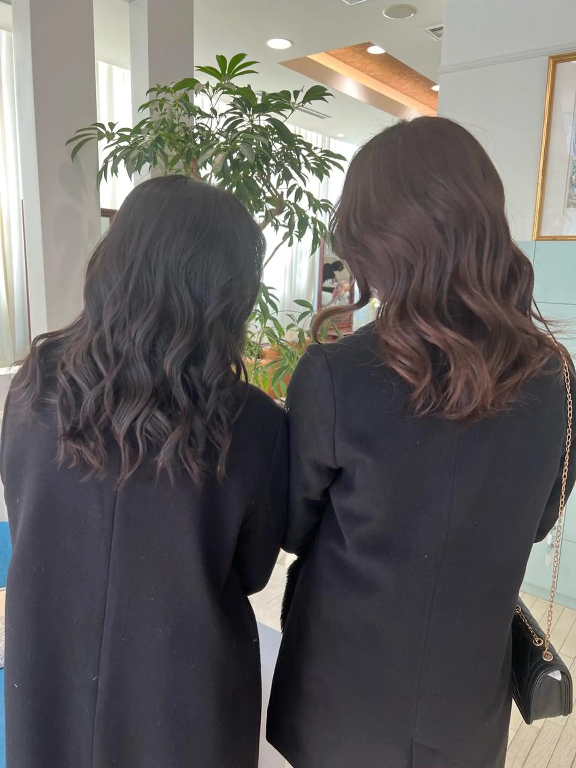 セミロング カラー パーマ ヘアアレンジ ヘアカラー 🌈インナーカラー ‘ショウマ’🌈のヘアスタイル