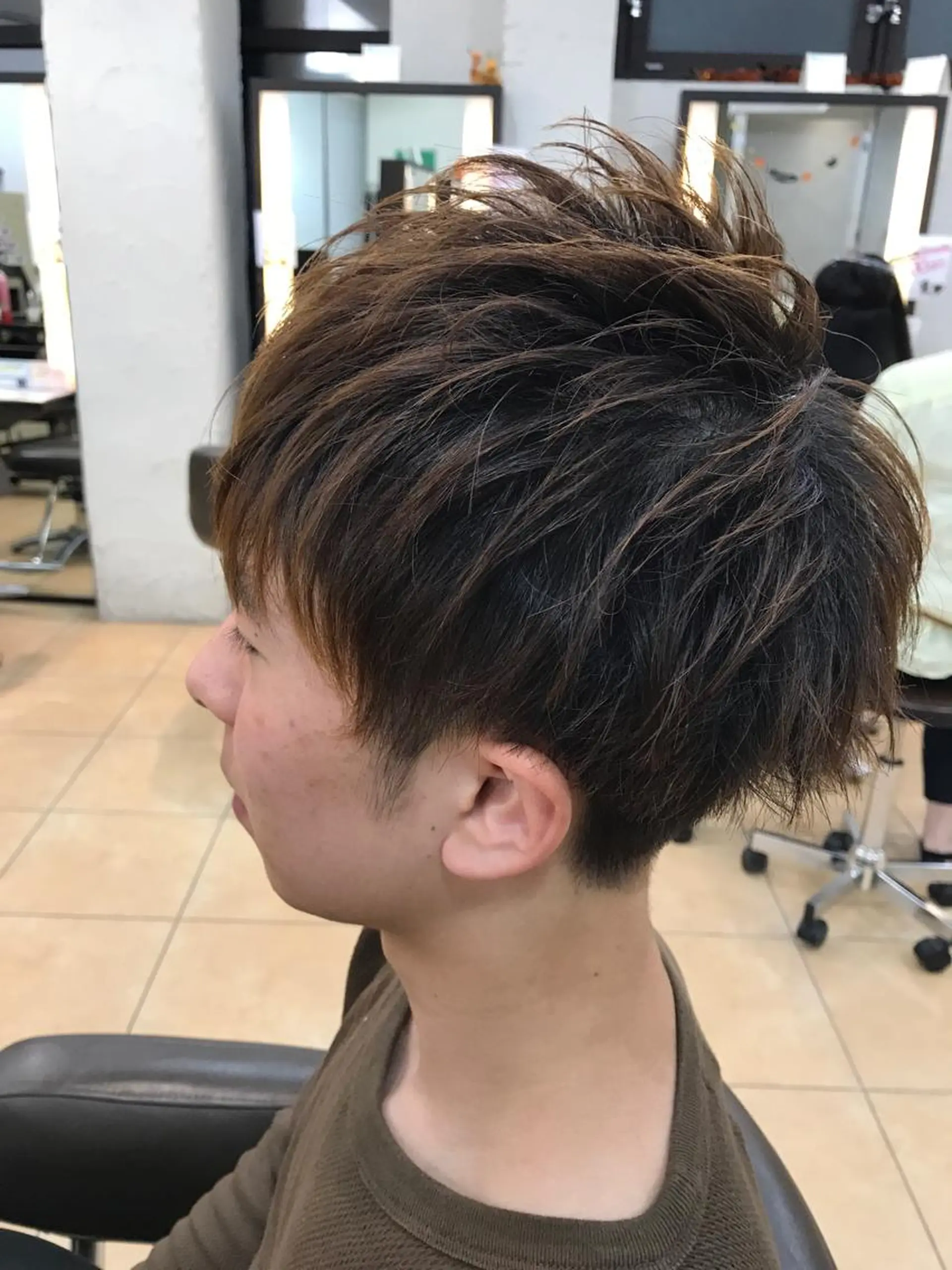 ショート メンズ 鍋島 拓真のヘアスタイル