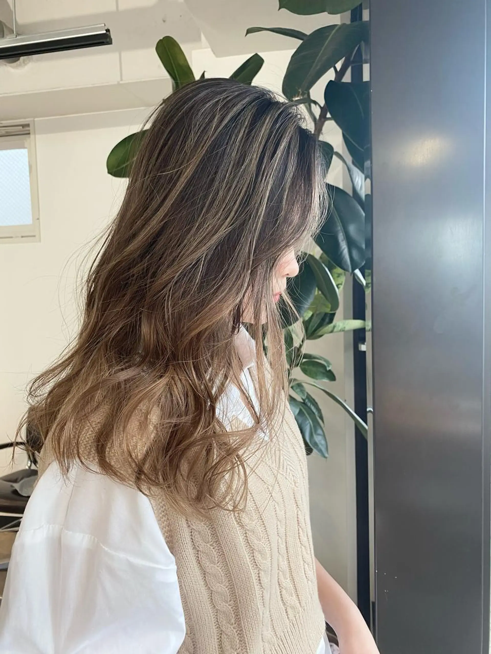 ロング カラー 桜木町駅徒歩5分 ハイライト横浜No1のヘアスタイル