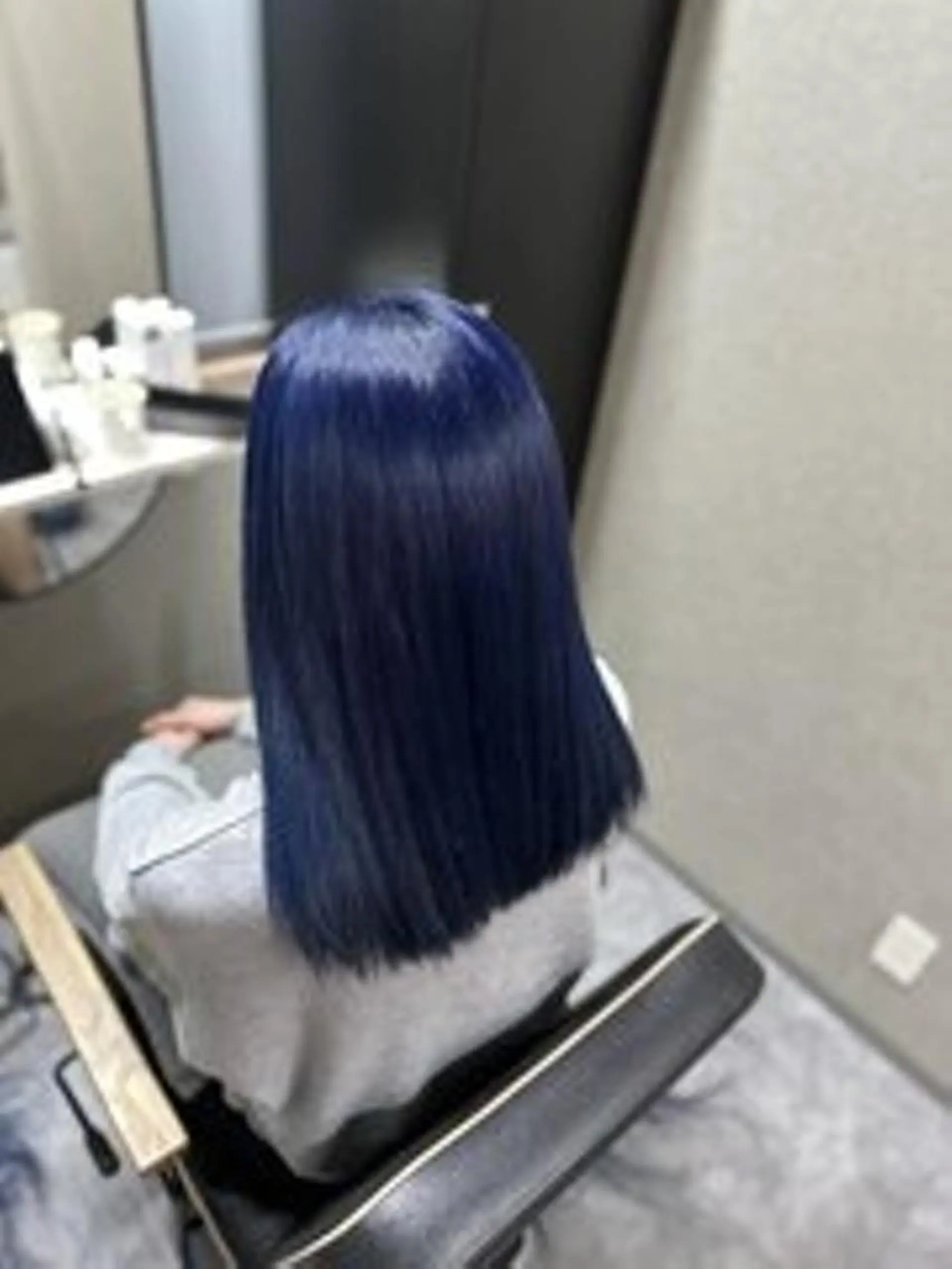 セミロング ボブ ハイライト 学生 髪質改善 レイヤーカット number eluneのヘアスタイル