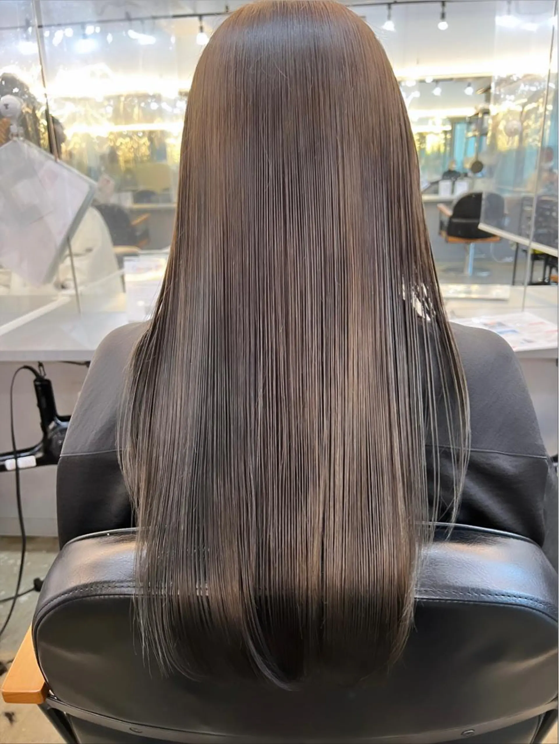 ロング カラー ブリーチ 髪質改善 トリートメント カット ヘアカラー トリートメント レイヤーカット/ 火ノ見🪡のヘアスタイル