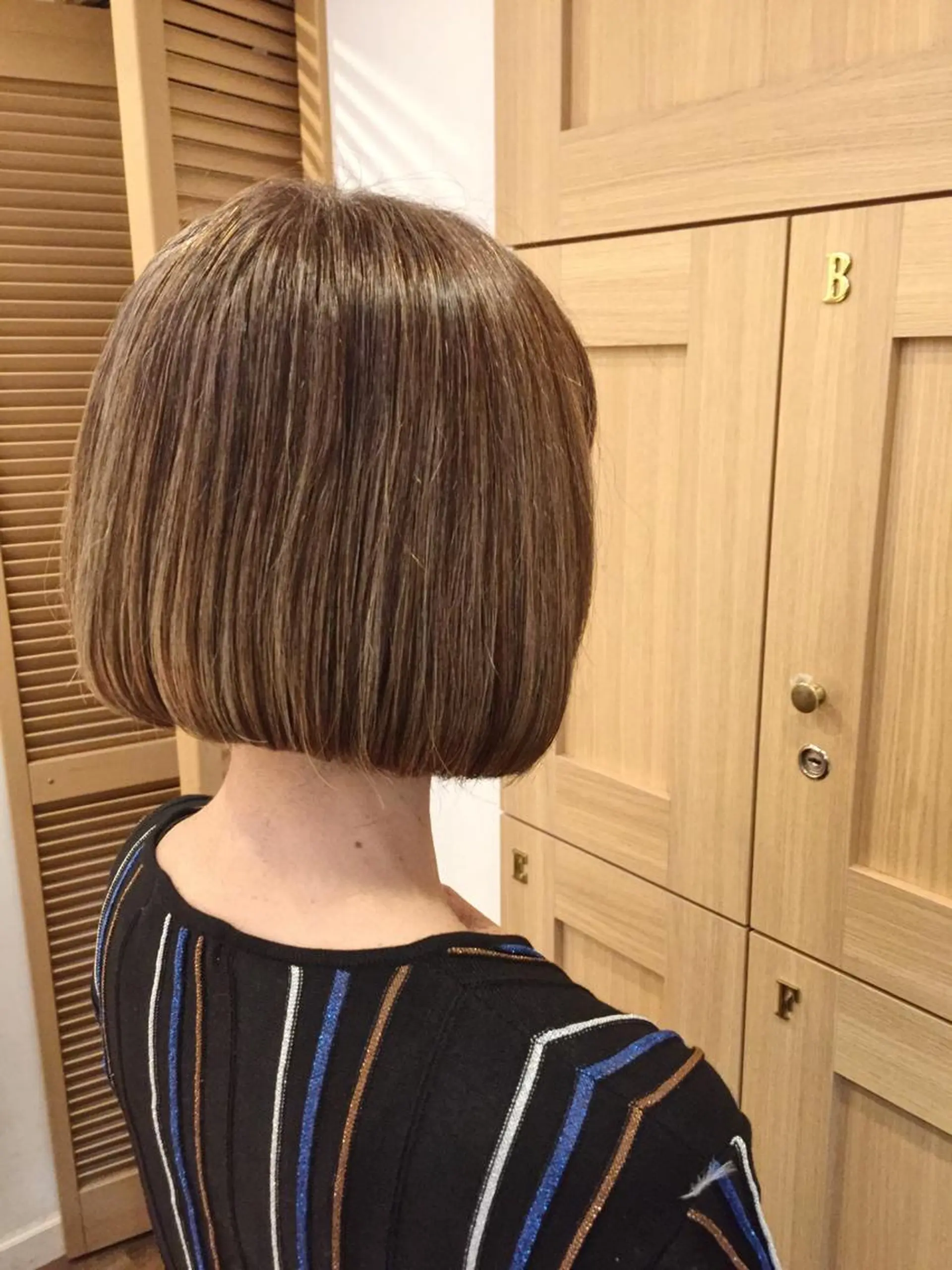 ショート カラー ハイライトカラー ハイトーンカラー ハイライト カラー特化サロン大阪 ルービック江坂/新城のヘアスタイル